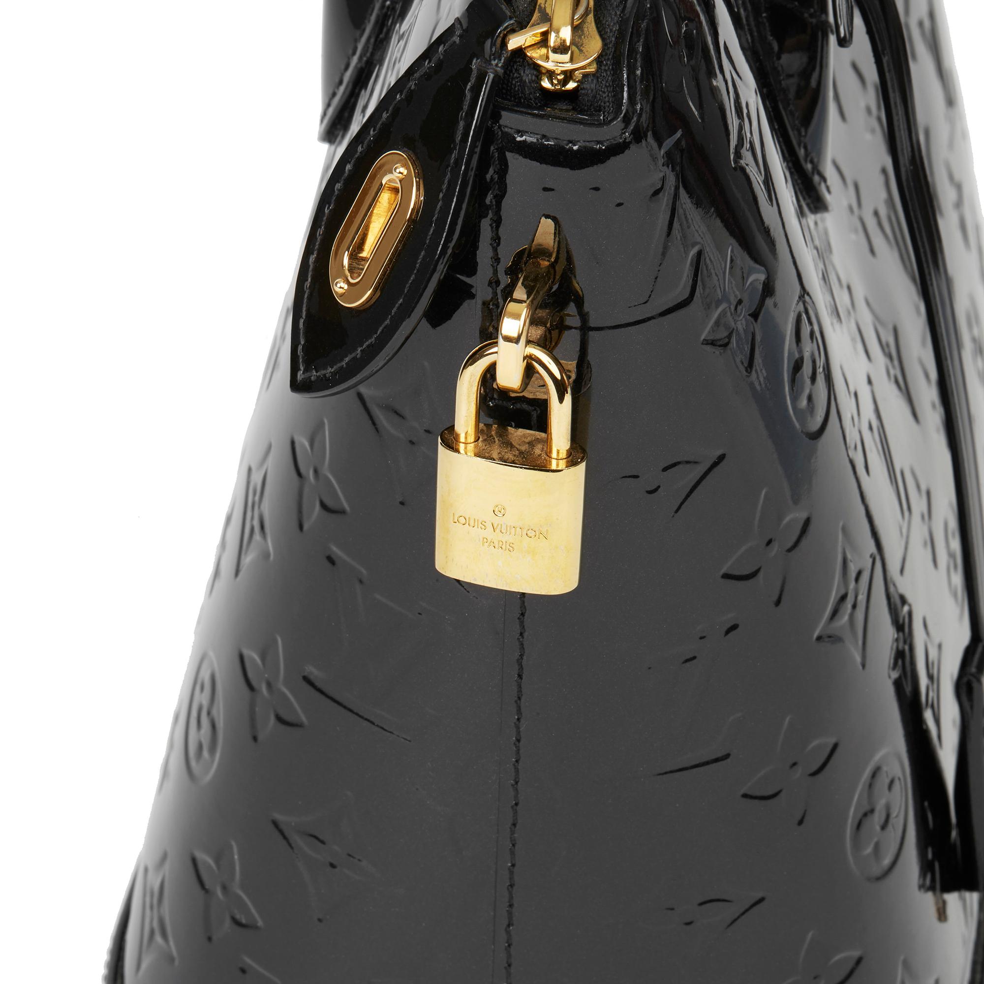 2014 Louis Vuitton Black Patent Vernis Leather Lockit PM In Excellent Condition In Bishop's Stortford, Hertfordshire