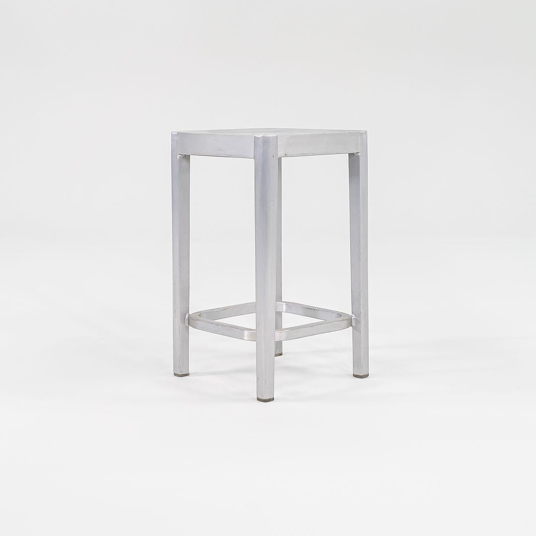 Moderno 2014 Coppia di sgabelli da banco Emeco di Philippe Starck in alluminio spazzolato