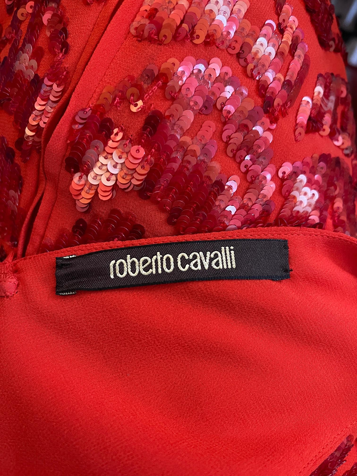 2014 Roberto Cavalli - Mini robe à paillettes rouge flamme avec empiècements en dentelle Excellent état - En vente à London, GB