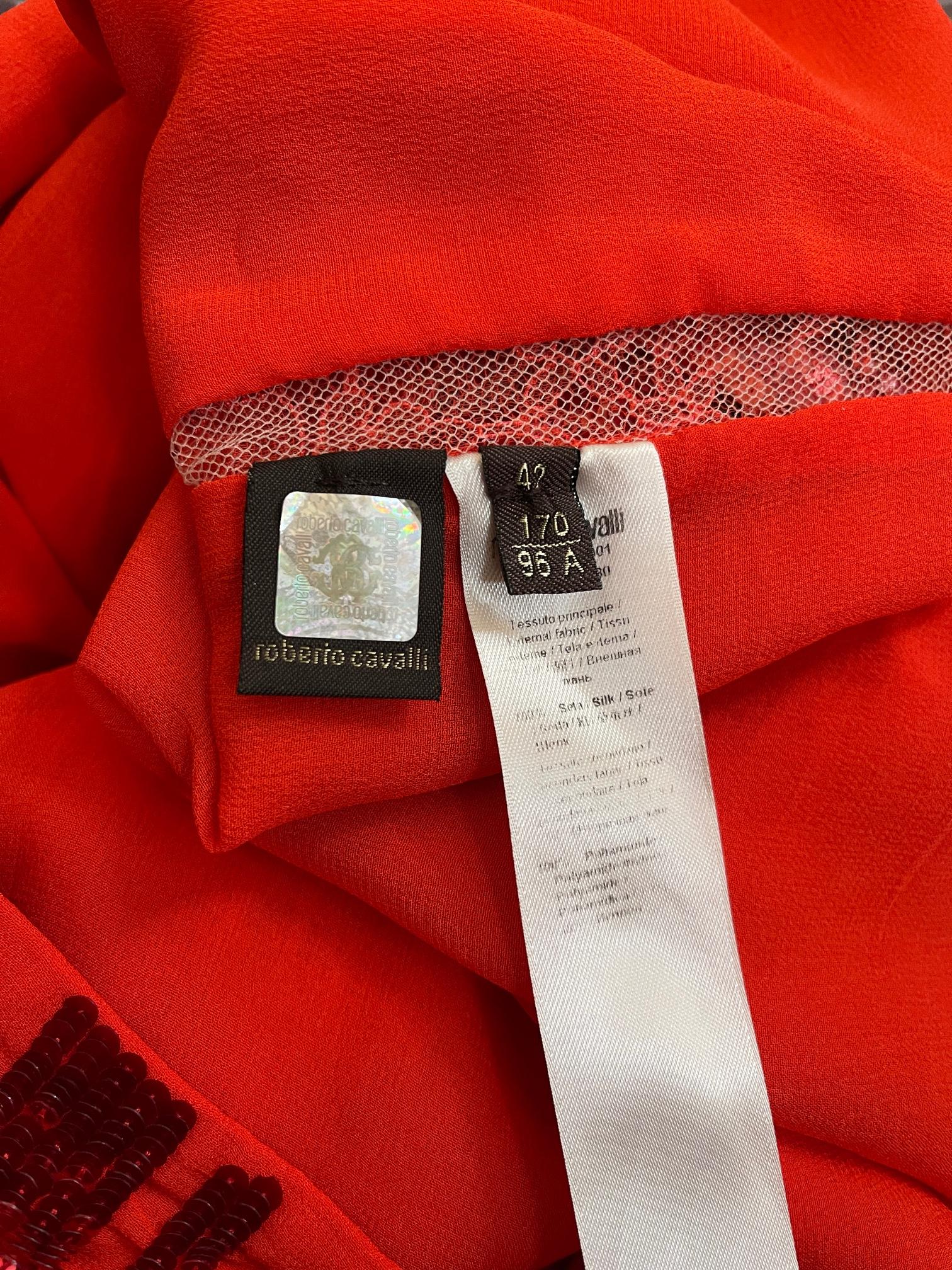 2014 Roberto Cavalli - Mini robe à paillettes rouge flamme avec empiècements en dentelle Pour femmes en vente