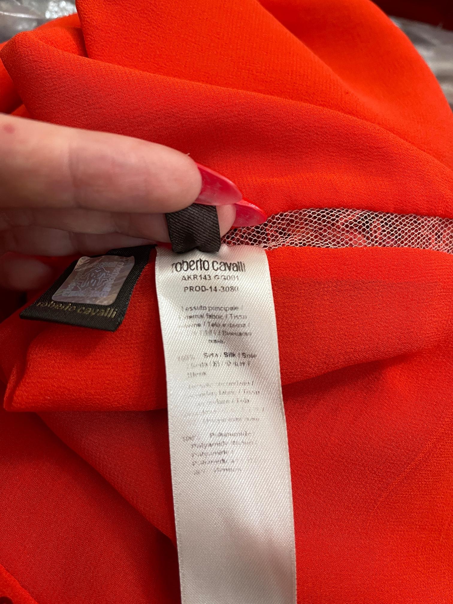 2014 Roberto Cavalli - Mini robe à paillettes rouge flamme avec empiècements en dentelle en vente 1