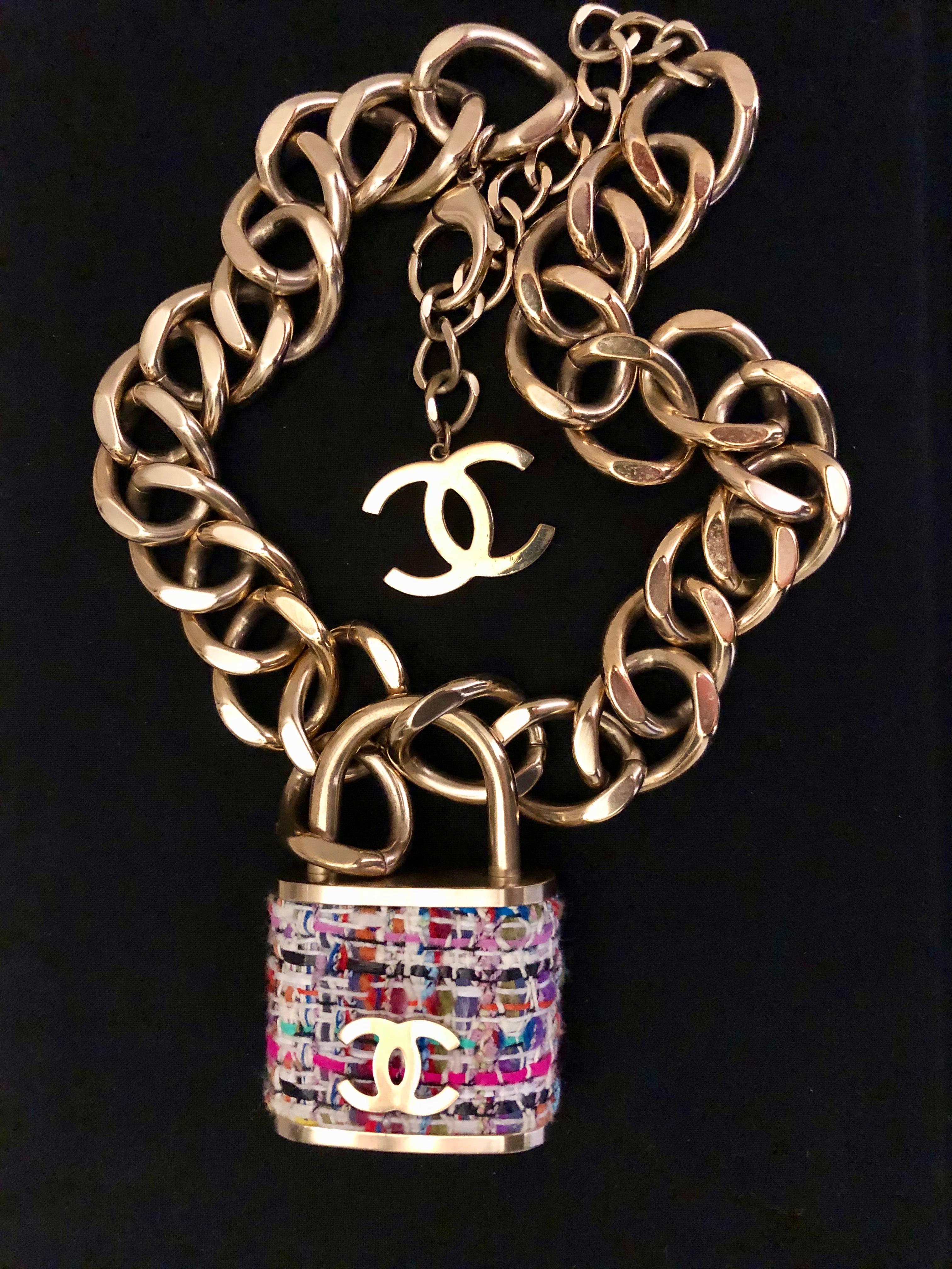 chanel padlock necklace