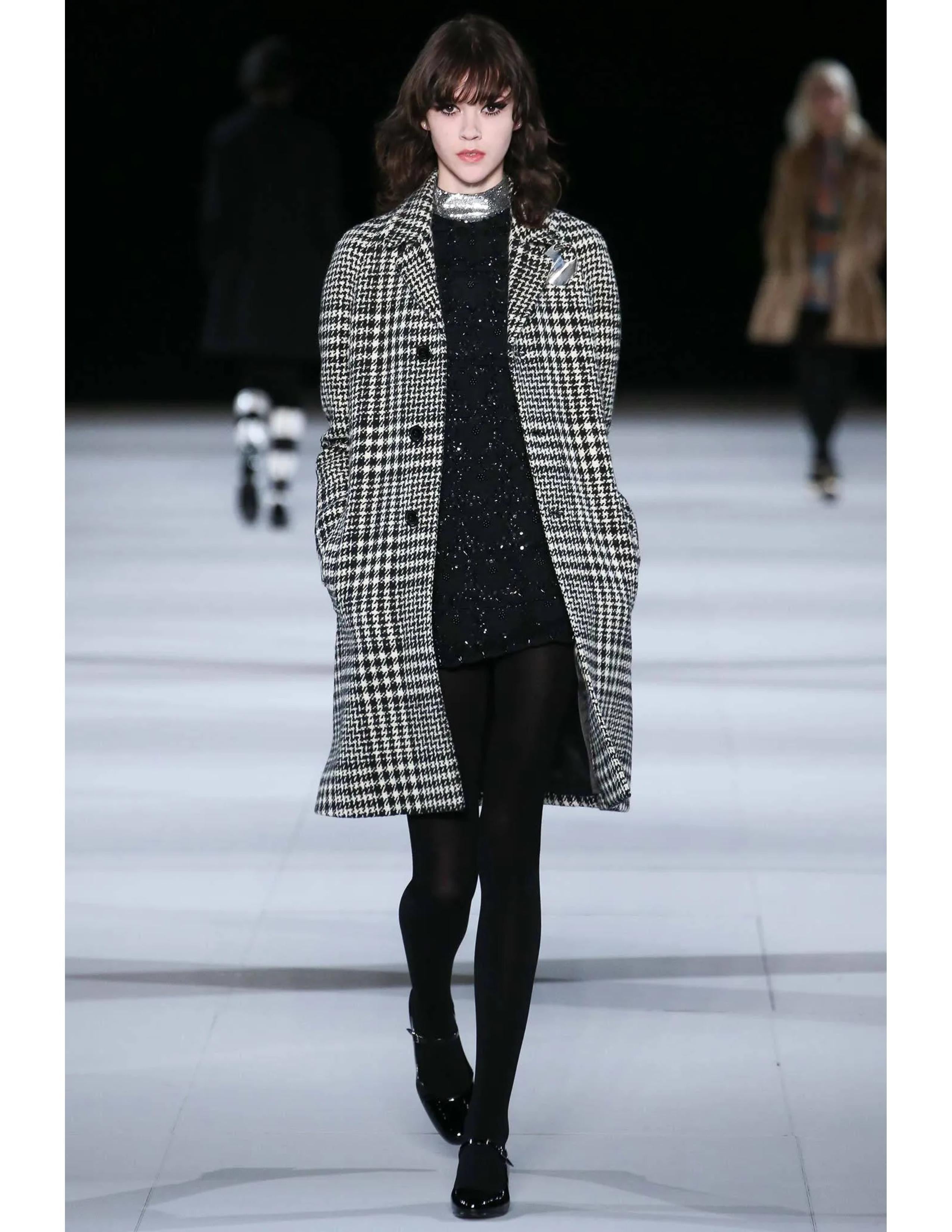 2014 SAINT LAURENT single breasted houndstooth wool runway coat For Sale 4