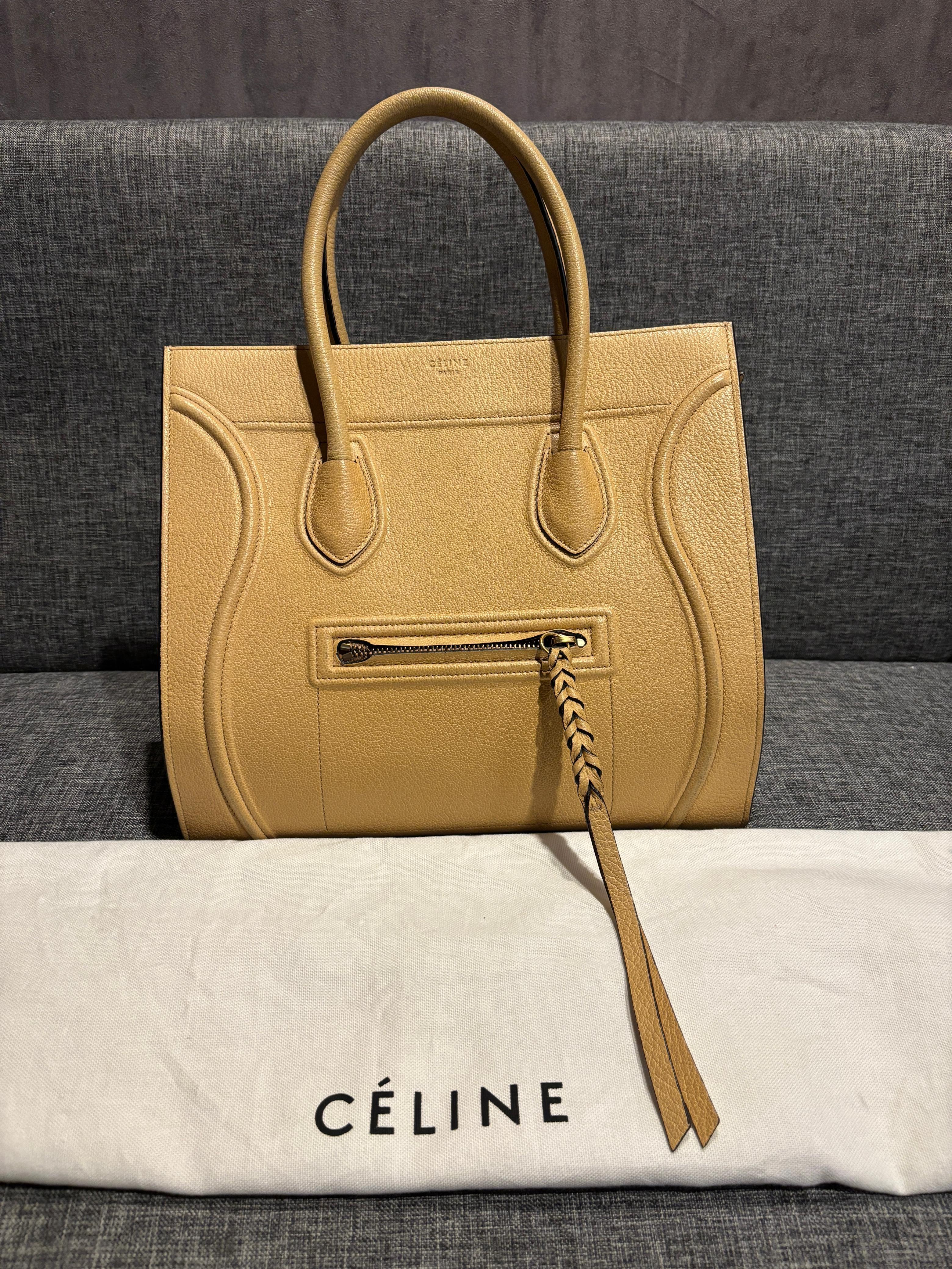 2015 Celine Tote Phantom mediano de piel granulada beige en venta 1