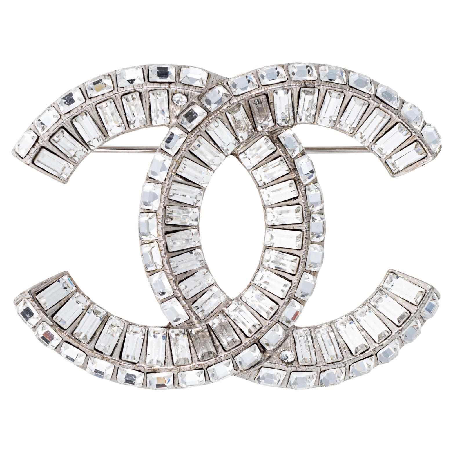 2015 Chanel Baguette Crystal CC Brooch Silver Tone Pin Pouch & Box Estate Signed