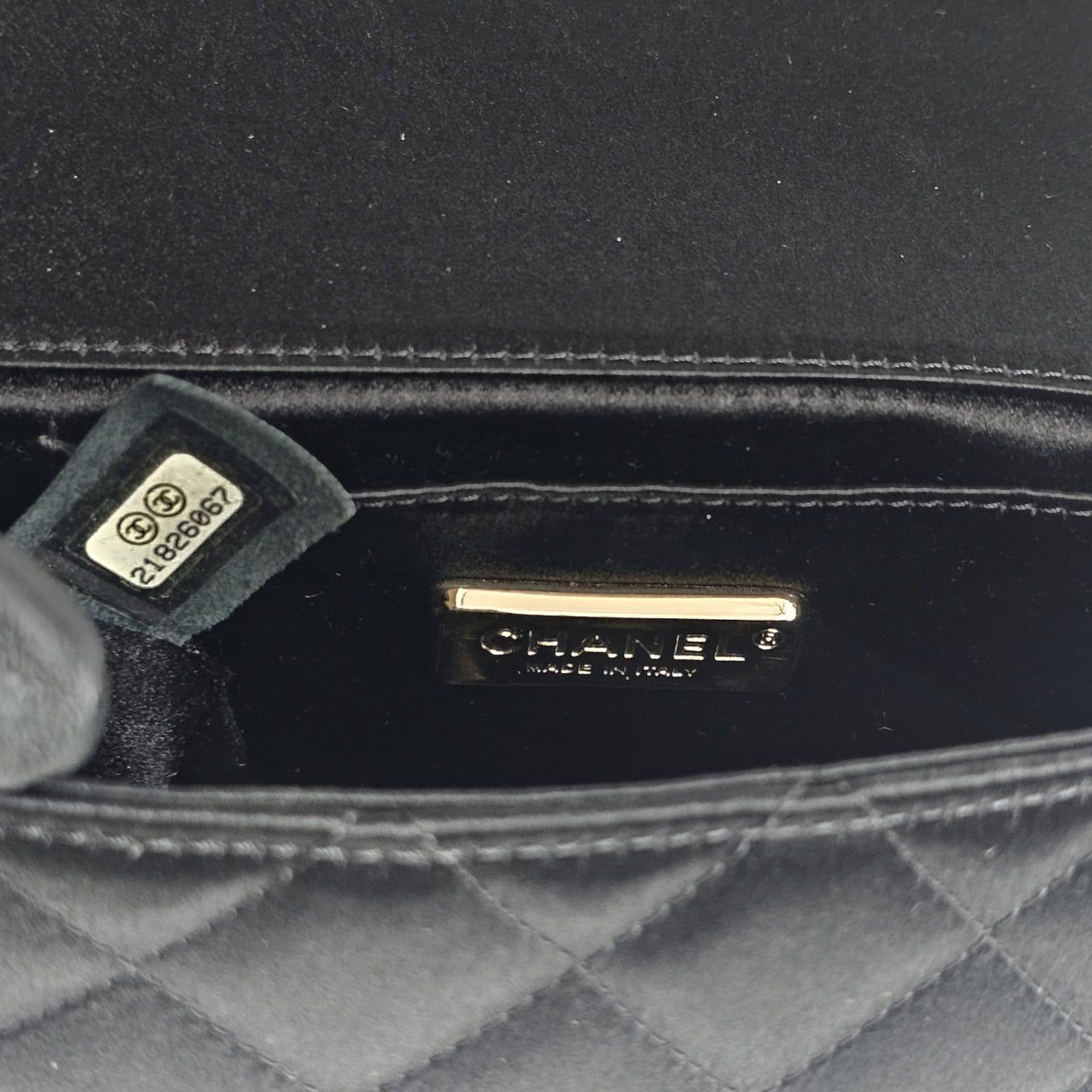 2015 Chanel Black Mini Satin Crossbody Flap Bag In Good Condition For Sale In Jakarta, Daerah Khusus Ibukota Jakarta