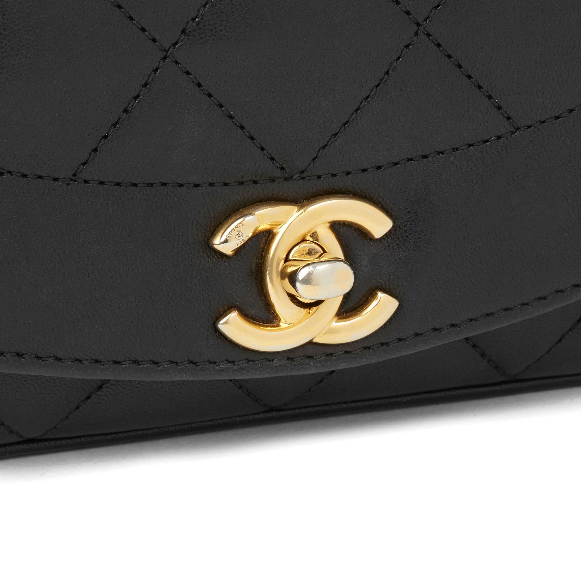 2015 Chanel Black Quilted Lambskin Mini Reissue Diana Classic Single Flap Bag In Good Condition In Bishop's Stortford, Hertfordshire