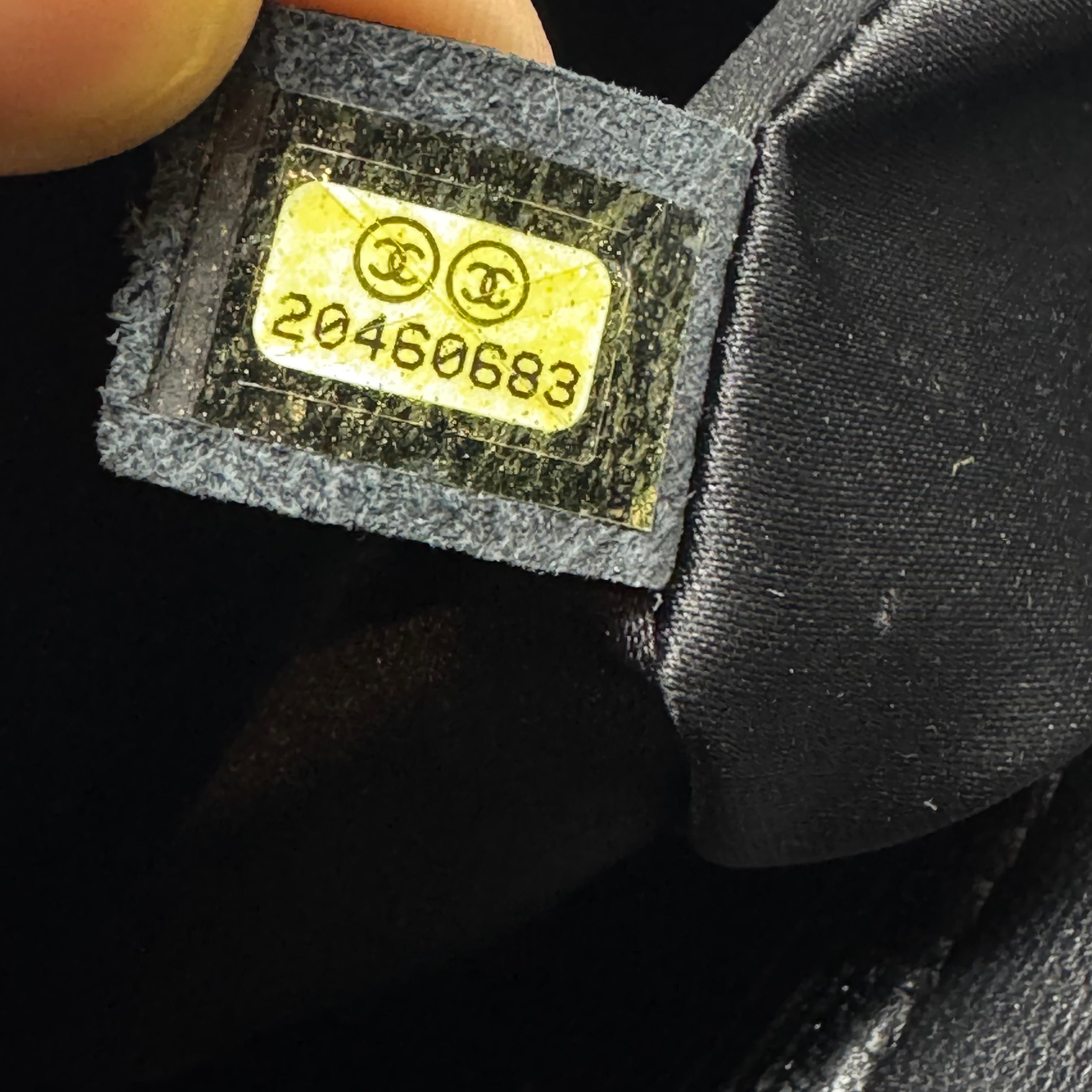 2015 Chanel Black Sequin Medium Single Classic Flap Bag (Sac à rabat classique) en vente 20