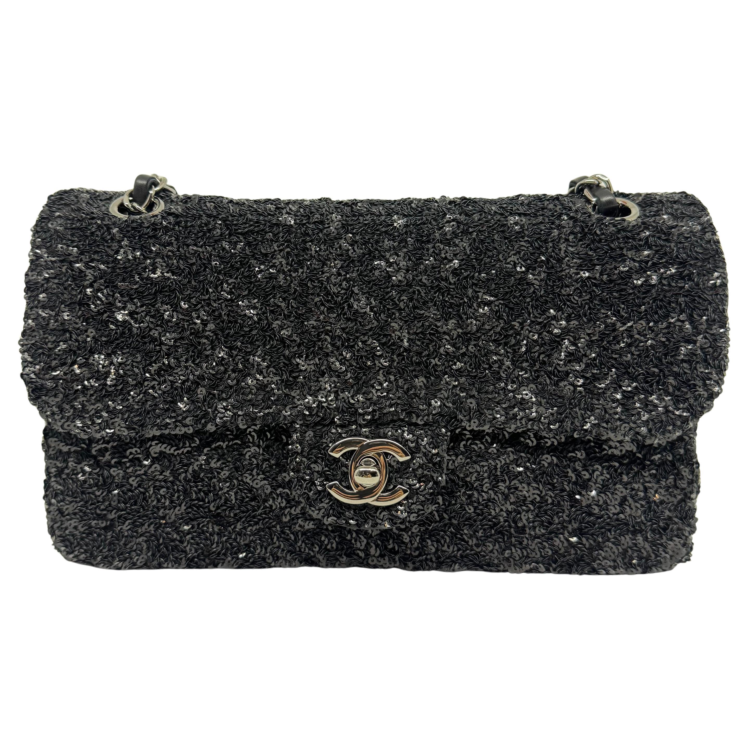 2015 Chanel Black Sequin Medium Single Classic Flap Bag (Sac à rabat classique) en vente
