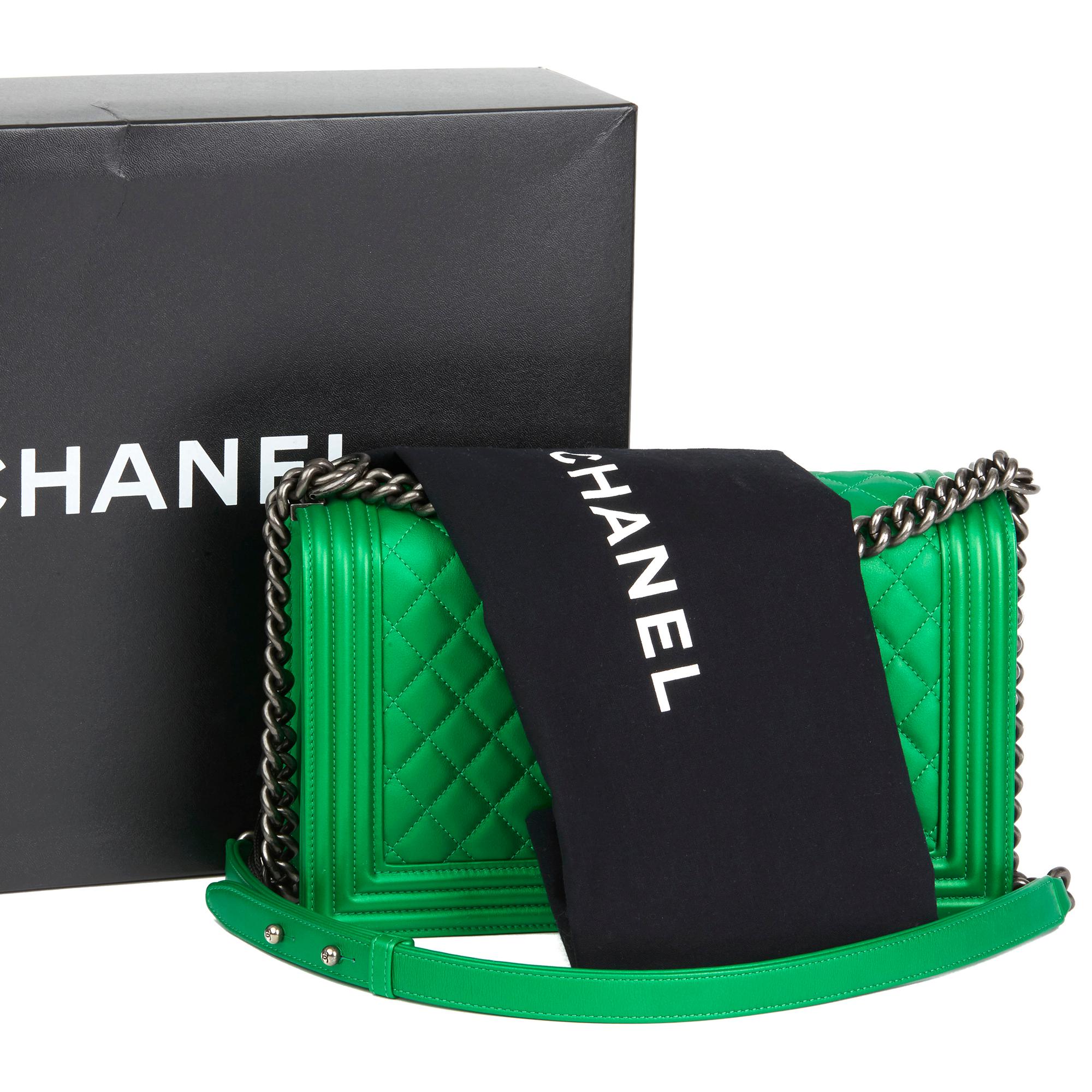 2015 Chanel Green Quilted Metallic Lambskin Leather New Medium Le Boy 7
