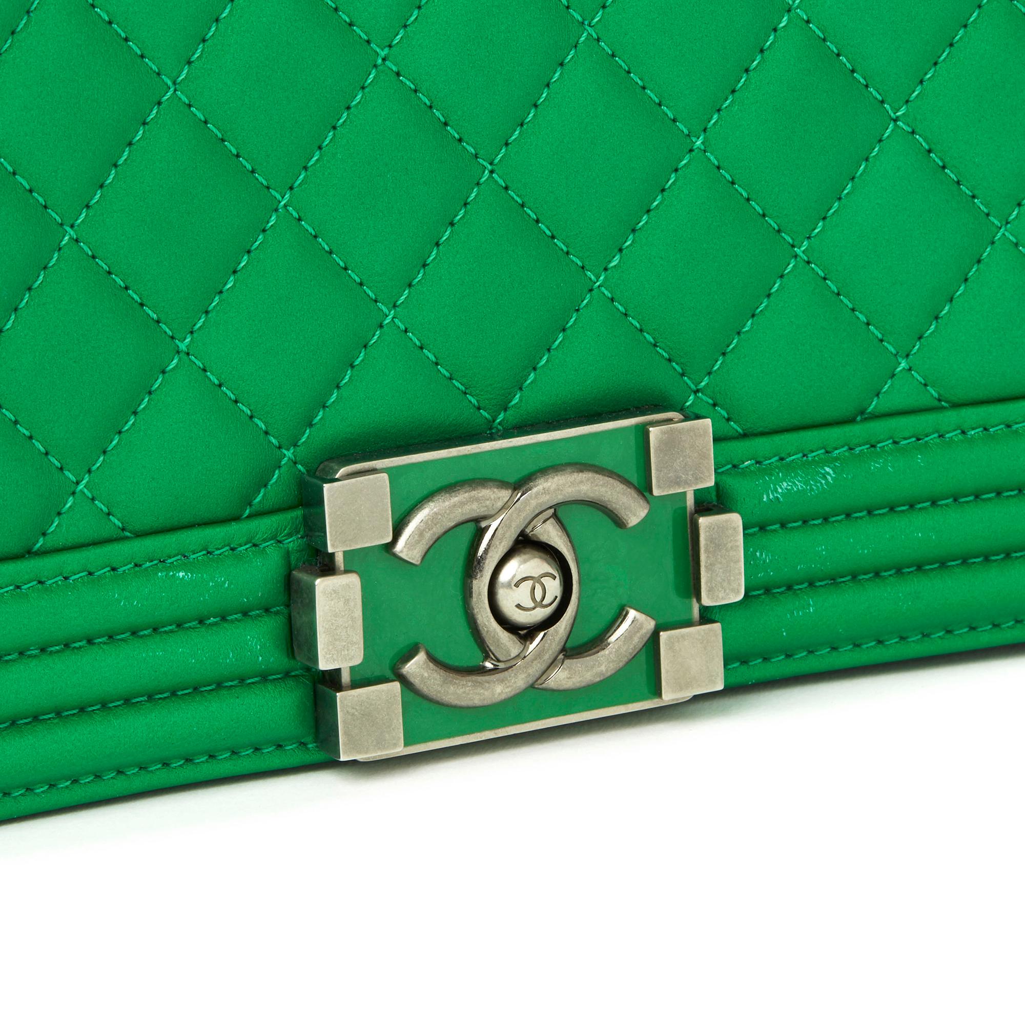 2015 Chanel Green Quilted Metallic Lambskin Leather New Medium Le Boy 2