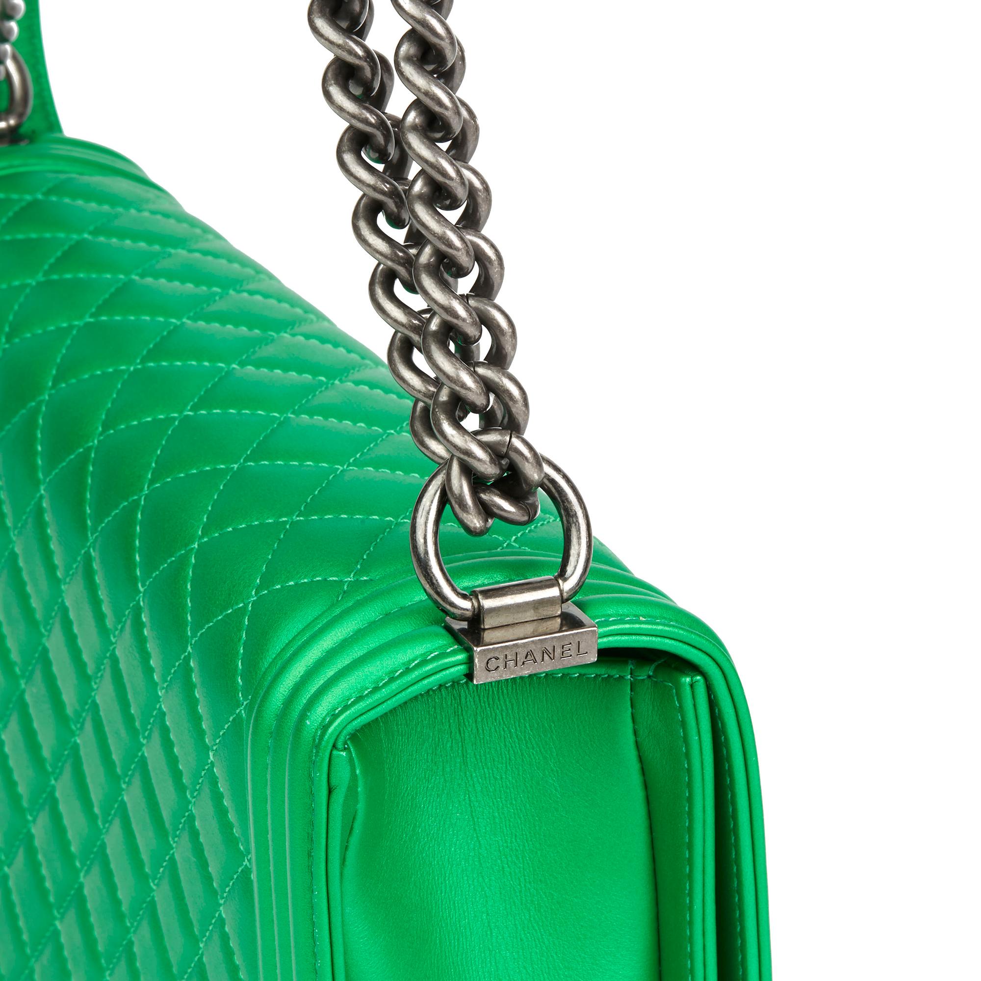 2015 Chanel Green Quilted Metallic Lambskin Leather New Medium Le Boy 3