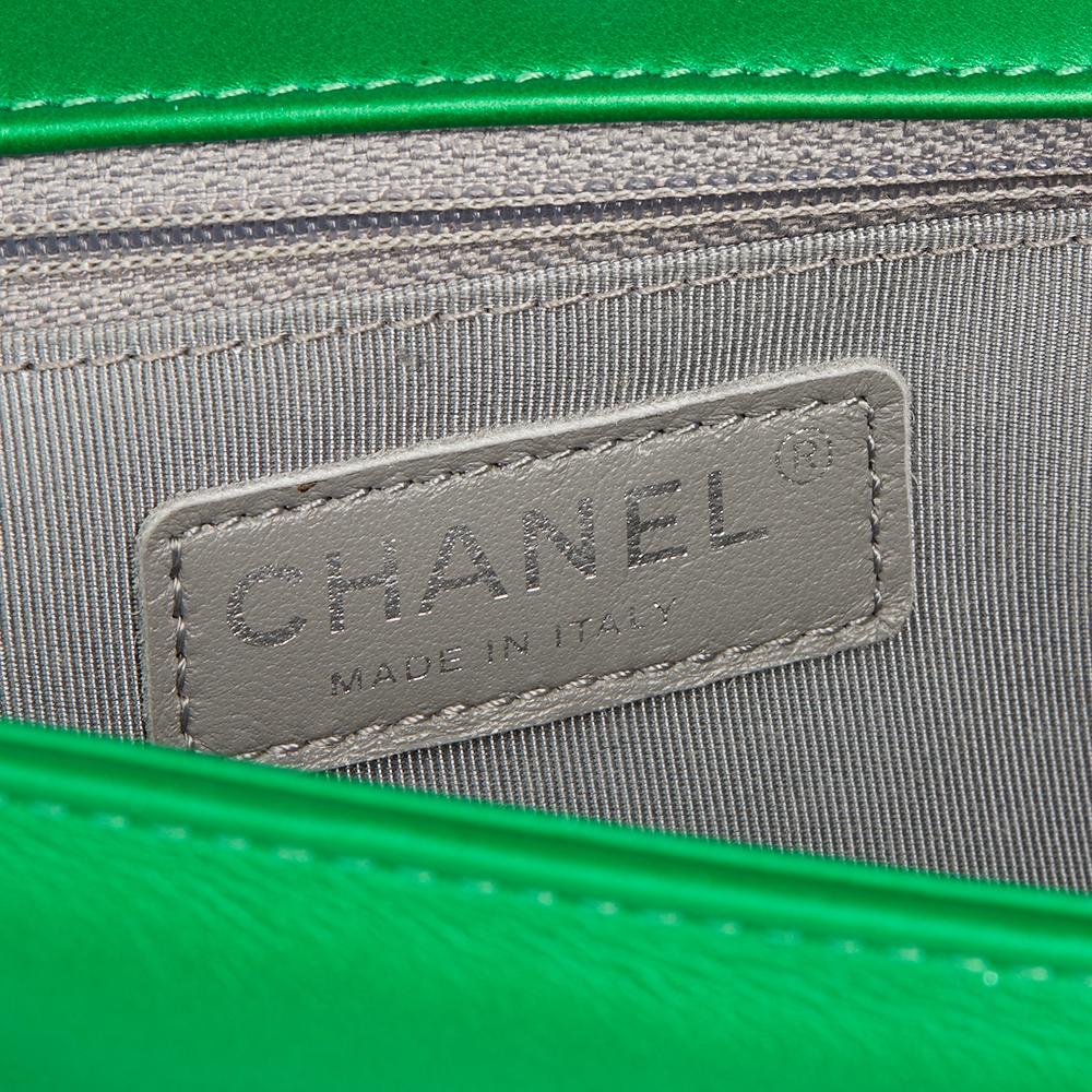 2015 Chanel Green Quilted Metallic Lambskin New Medium Le Boy 3