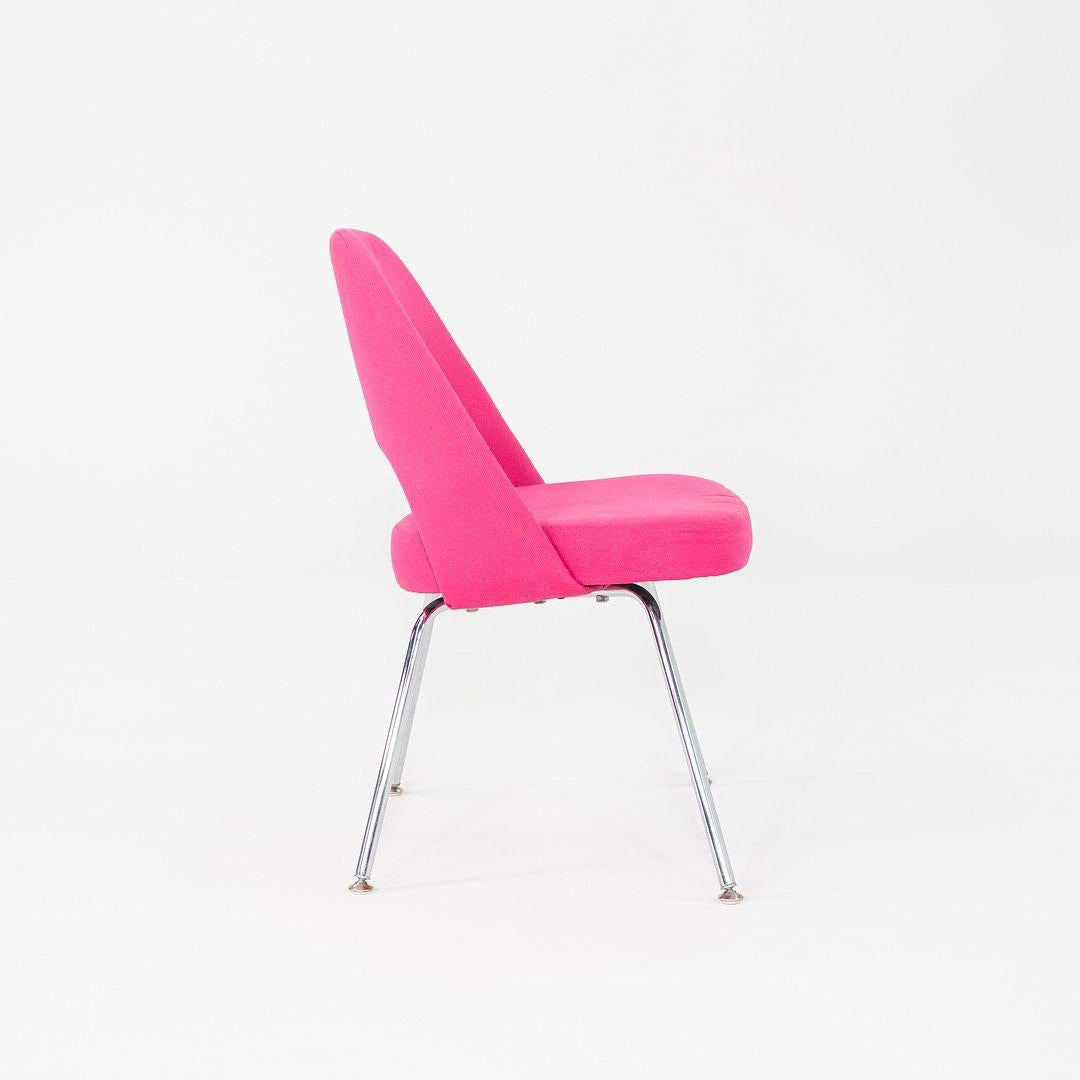 2015 Eero Saarinen for Knoll Armless Executive Dining Chair in Pink Fabric en vente 4