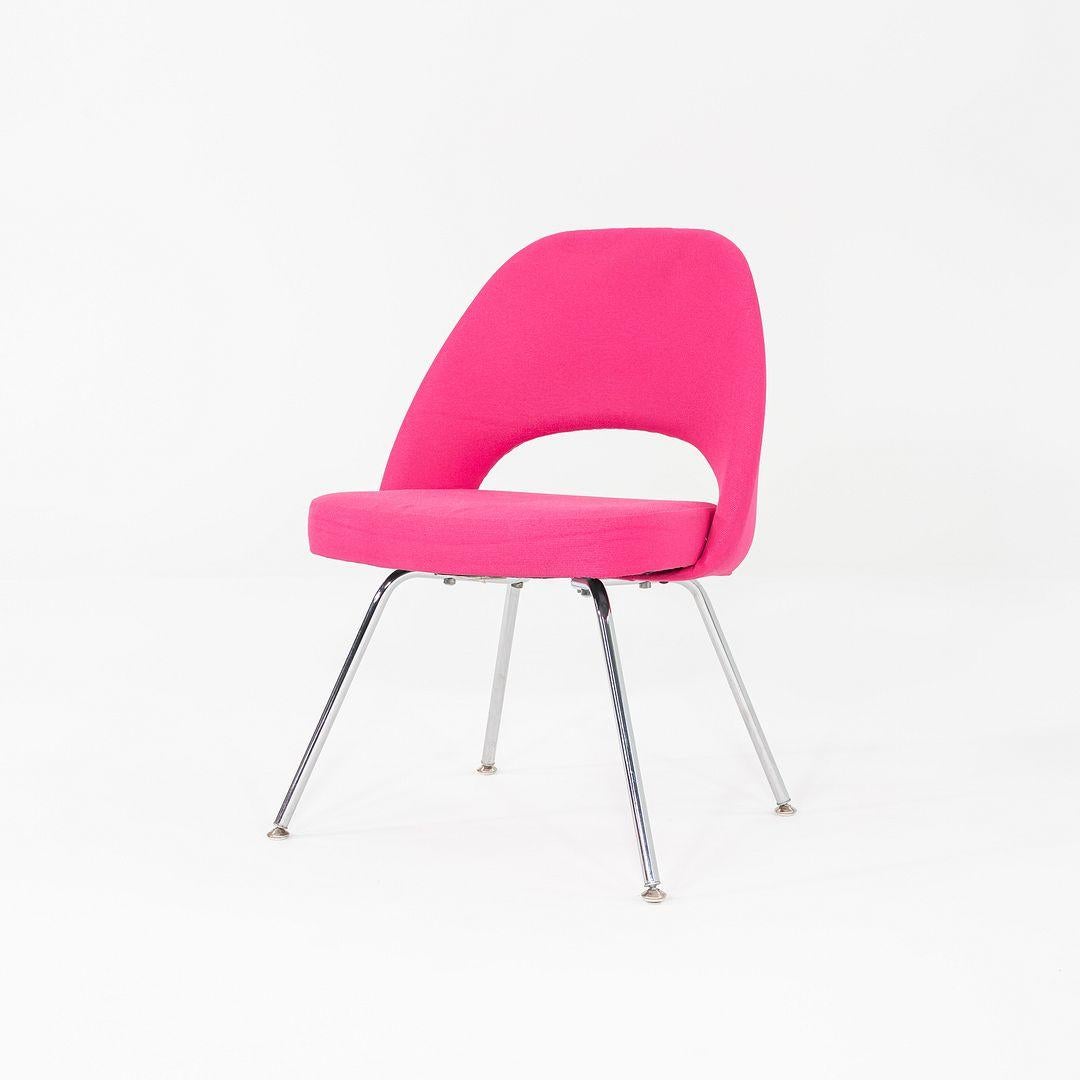 Américain 2015 Eero Saarinen for Knoll Armless Executive Dining Chair in Pink Fabric en vente