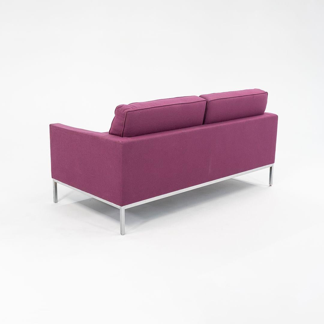 2015 Florence Knoll Two Seat Settee Loveseat Sofa in Purple Fabric, Model 1205S2 In Good Condition For Sale In Philadelphia, PA