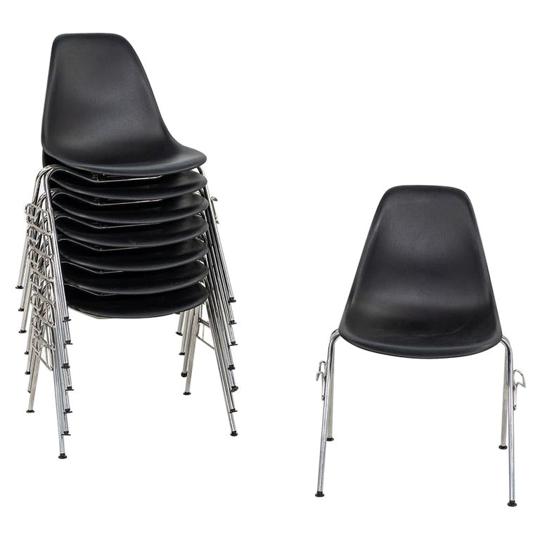 Herman Miller Twisted Molded Plastic Chair 2015 Herman Miller