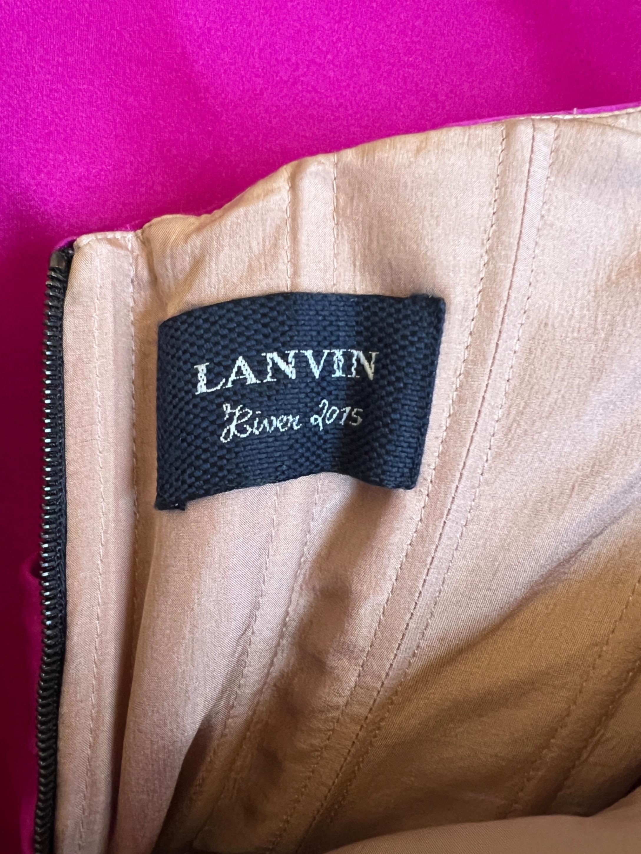 2015 Lanvin Fuschia and Black Evening Dress with Train For Sale 1