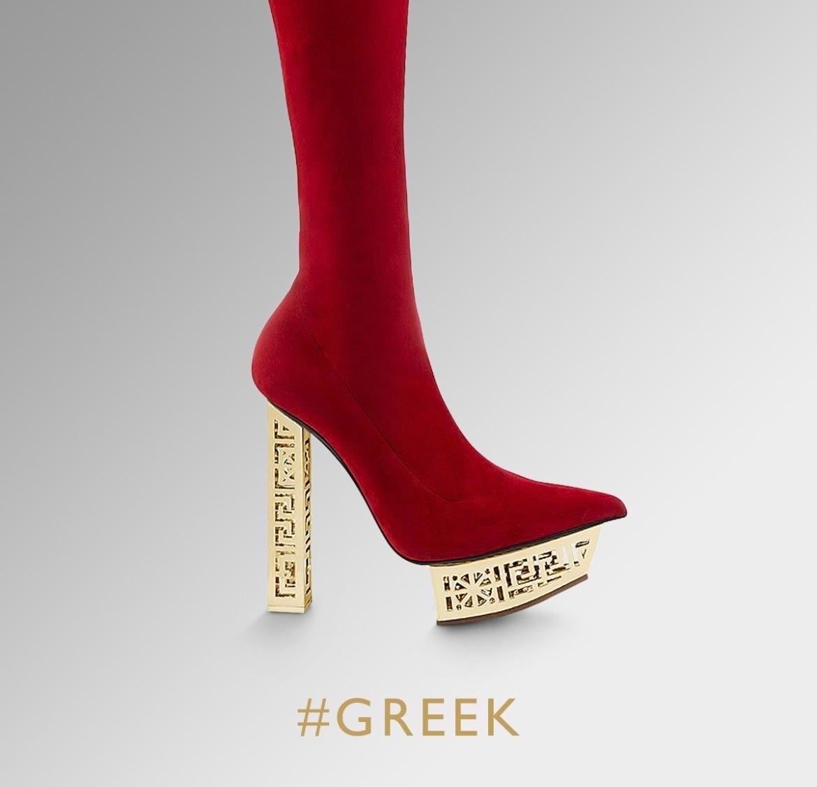 Bottes hautes Versace 2015 Look #8 en cuir suédé rouge Taille 38 - 8 Pour femmes en vente