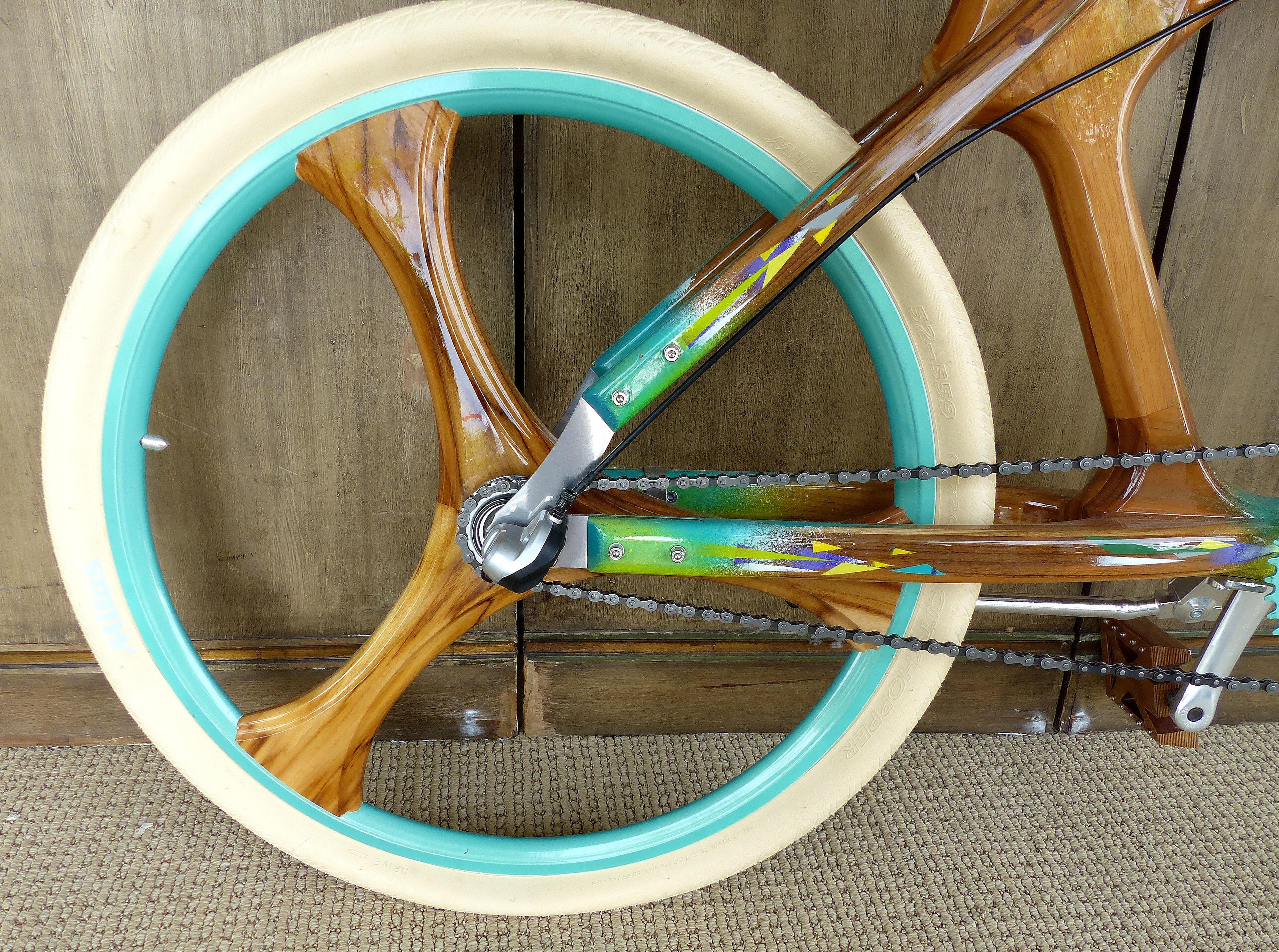 2015 Parma PWB Freedom Handmade Asian Teak Bicycle In Good Condition In Miami, FL