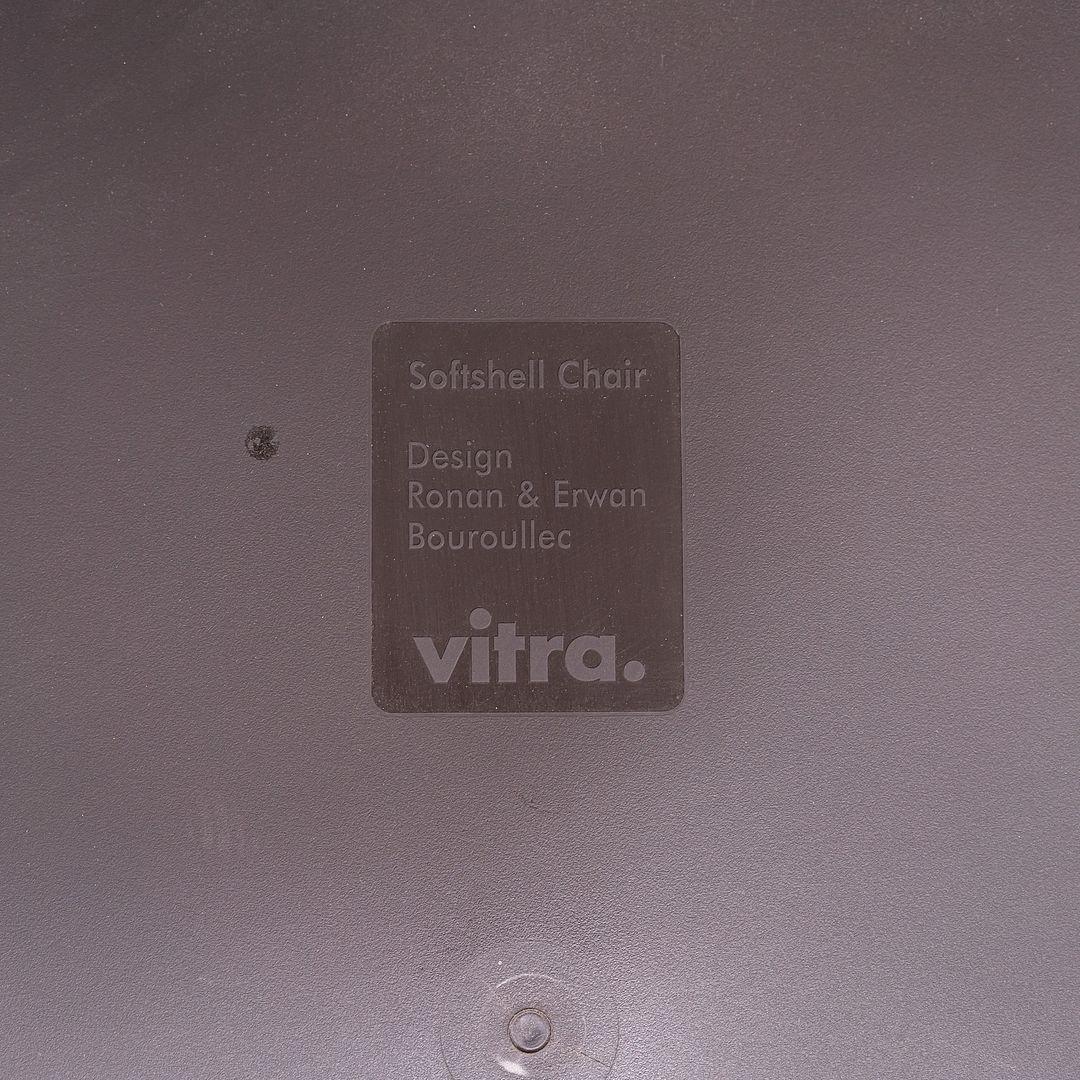 2015 Ronan and Erwan Bouroullec per Vitra Poltrone Softshell in tessuto rosso in vendita 4