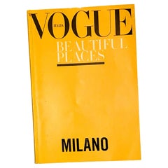 2015 Vogue Italia Milano Travel Guide - Beautiful Places - Rare 2015 Vogue Italia Milano Travel Guide - Beautiful Places - Rare