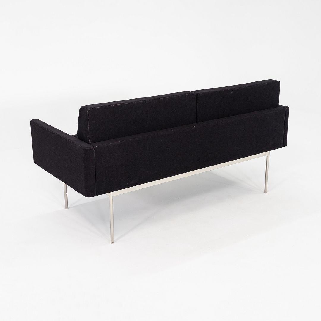 2016 BassamFellows per Geiger Tuxedo Component Lounge Settee Sofa in tessuto. in vendita 5