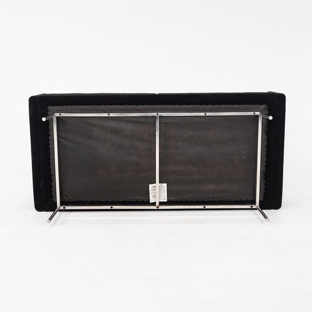 2016 BassamFellows per Geiger Tuxedo Component Lounge Settee Sofa in tessuto. in vendita 1