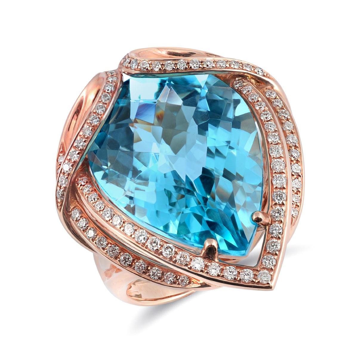  20.16 Carat Blue Topaz Diamonds set in 18K Rose Gold Ring  In New Condition For Sale In Los Angeles, CA