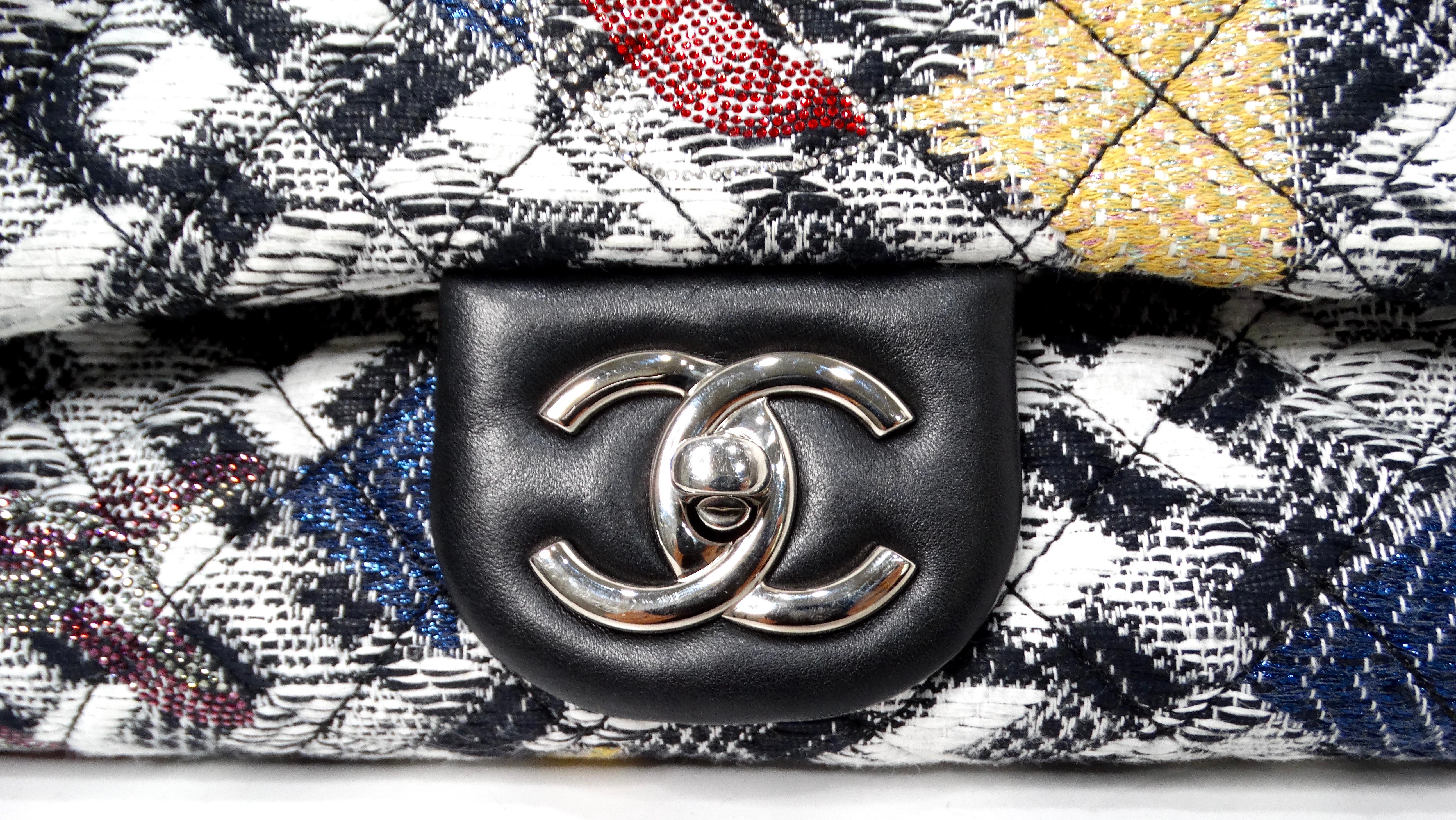 2016 Chanel Airlines Tweed Strass Rhinestone XXL Flap Bag In Good Condition For Sale In Scottsdale, AZ