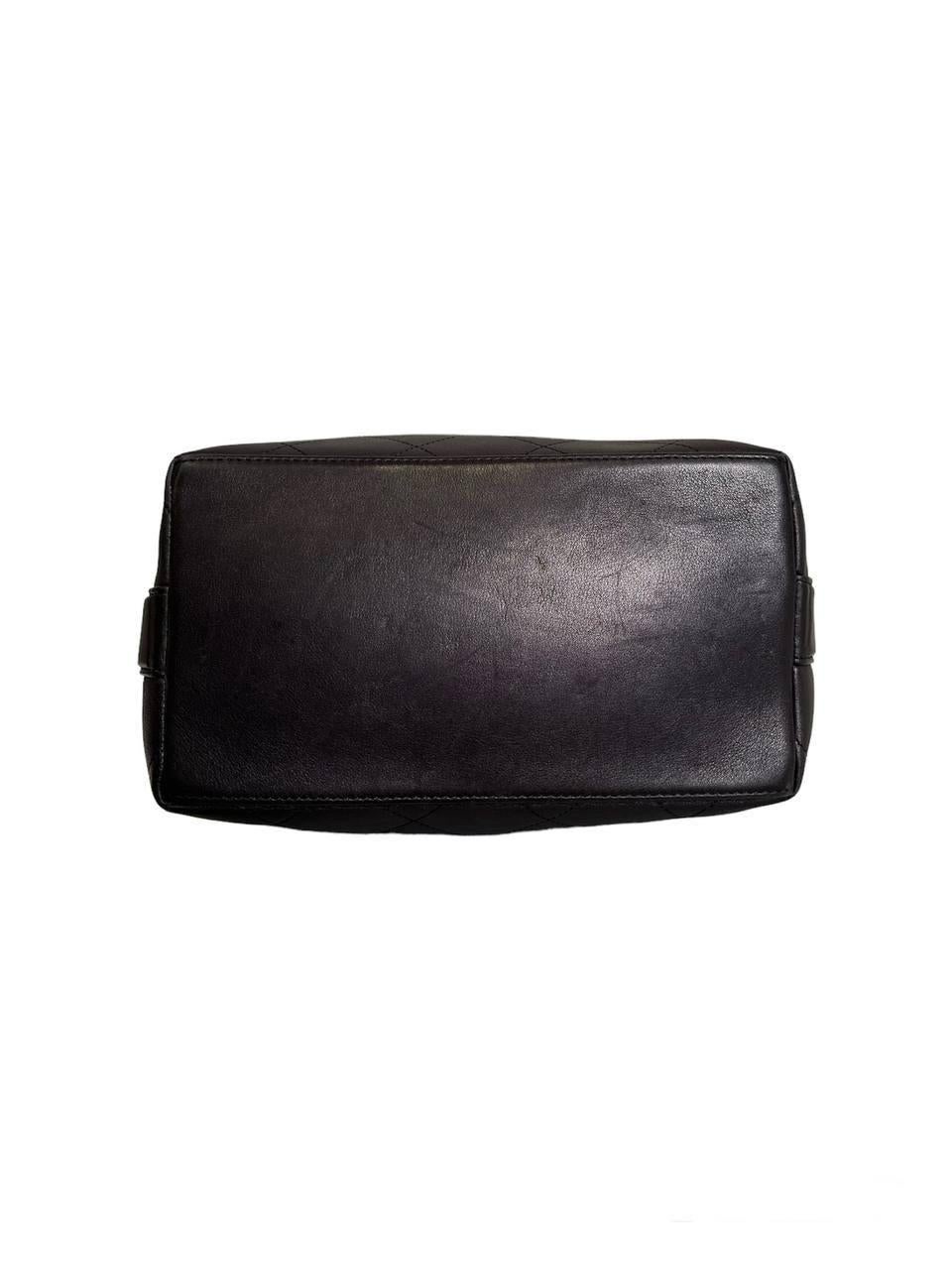 2016 Chanel Black Quilted Bucket Shoulder Bag For Sale 1