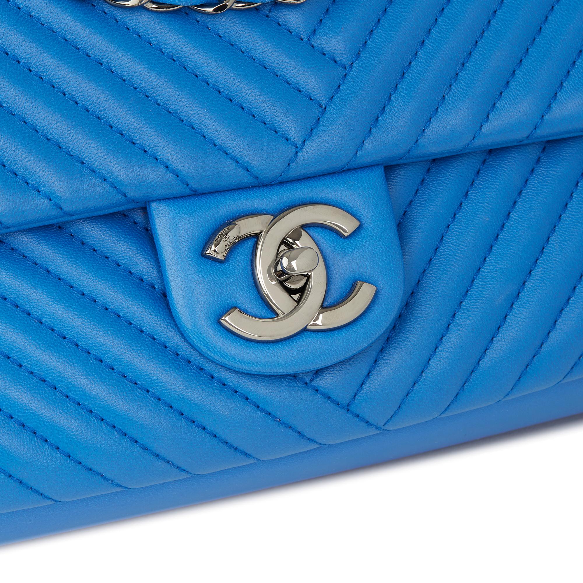 2016 Chanel Blue Chevron Quilted Lambskin Large CC Crossing Flap Bag In Excellent Condition In Bishop's Stortford, Hertfordshire