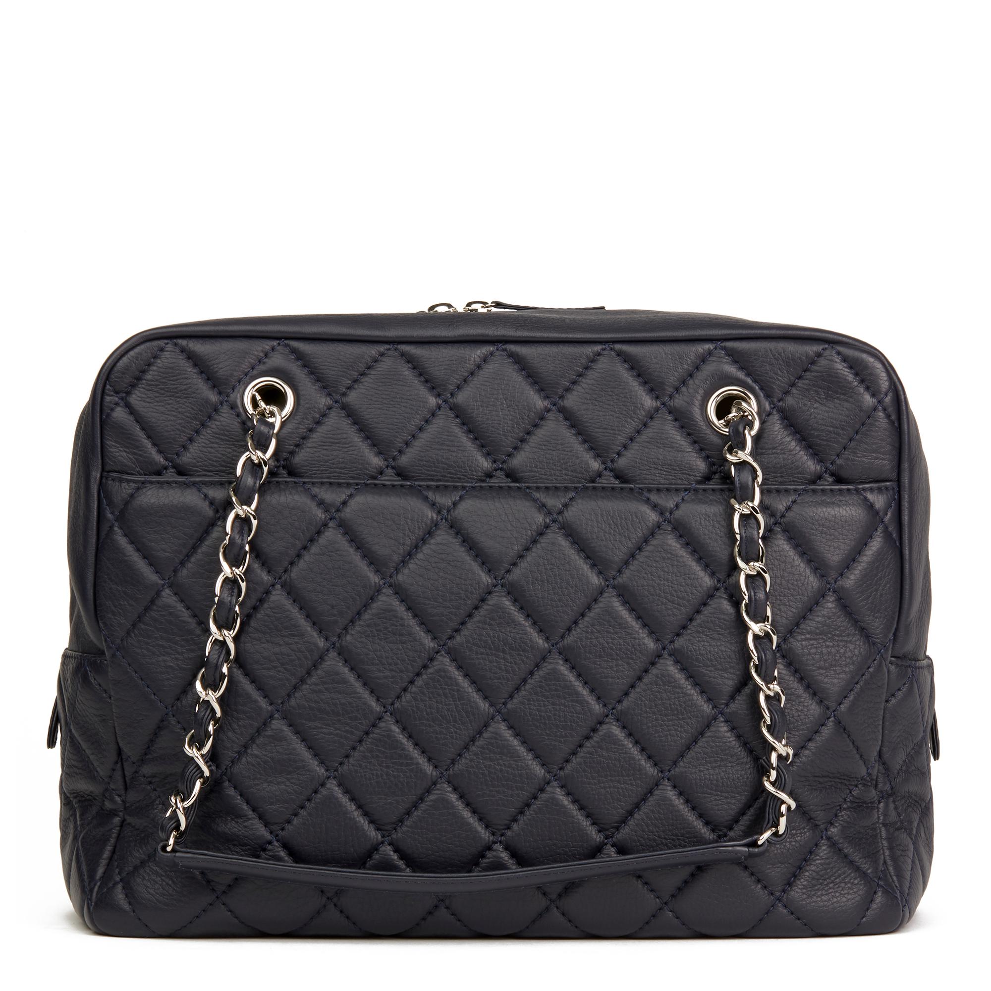 2016 Chanel Navy Quilted Calfskin Leather Jumbo Classic Camera Bag In Excellent Condition In Bishop's Stortford, Hertfordshire