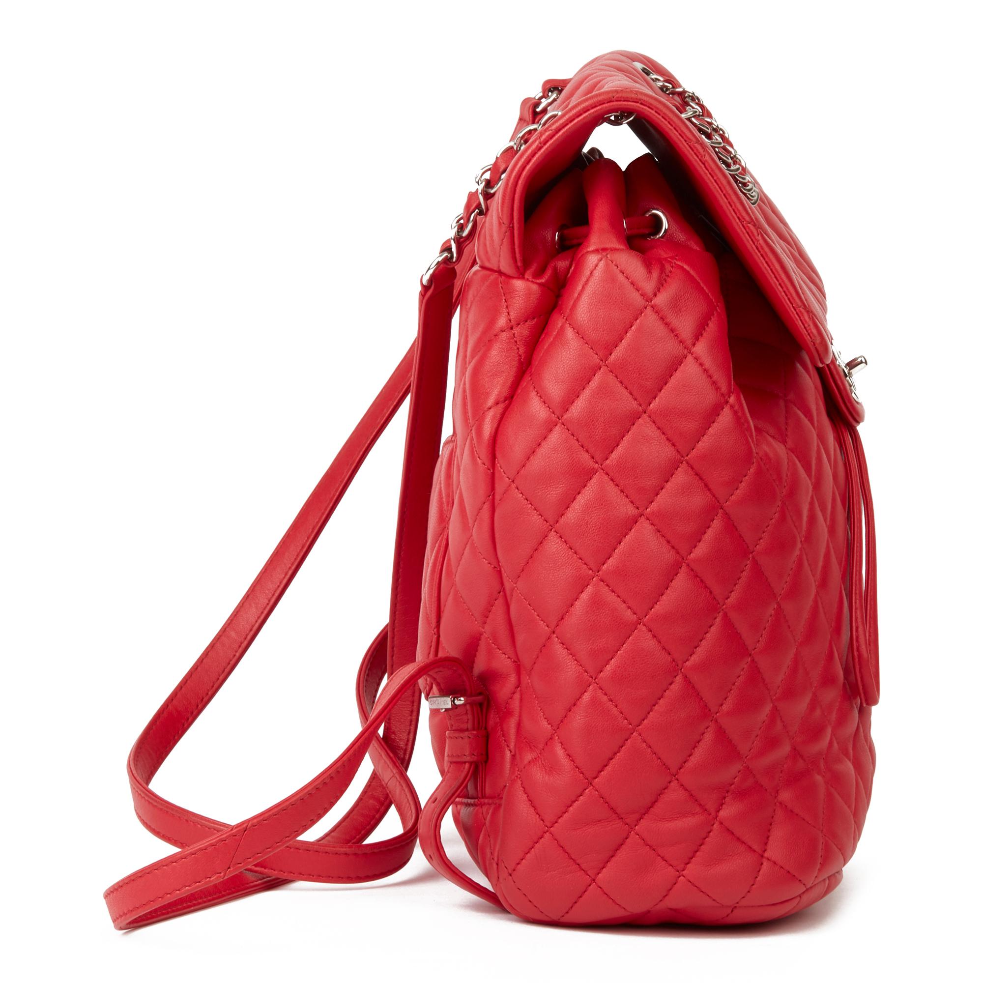 2016 Chanel Red Quilted Lambskin Large Urban Spirit Backpack In Excellent Condition In Bishop's Stortford, Hertfordshire