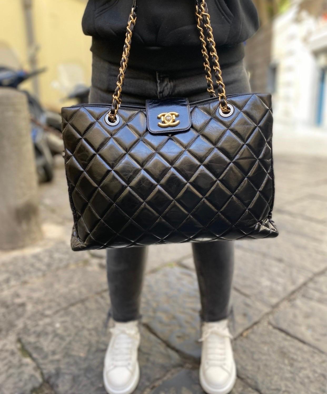 2016 Chanel Shopper Bag Black Shoulder Bag 4