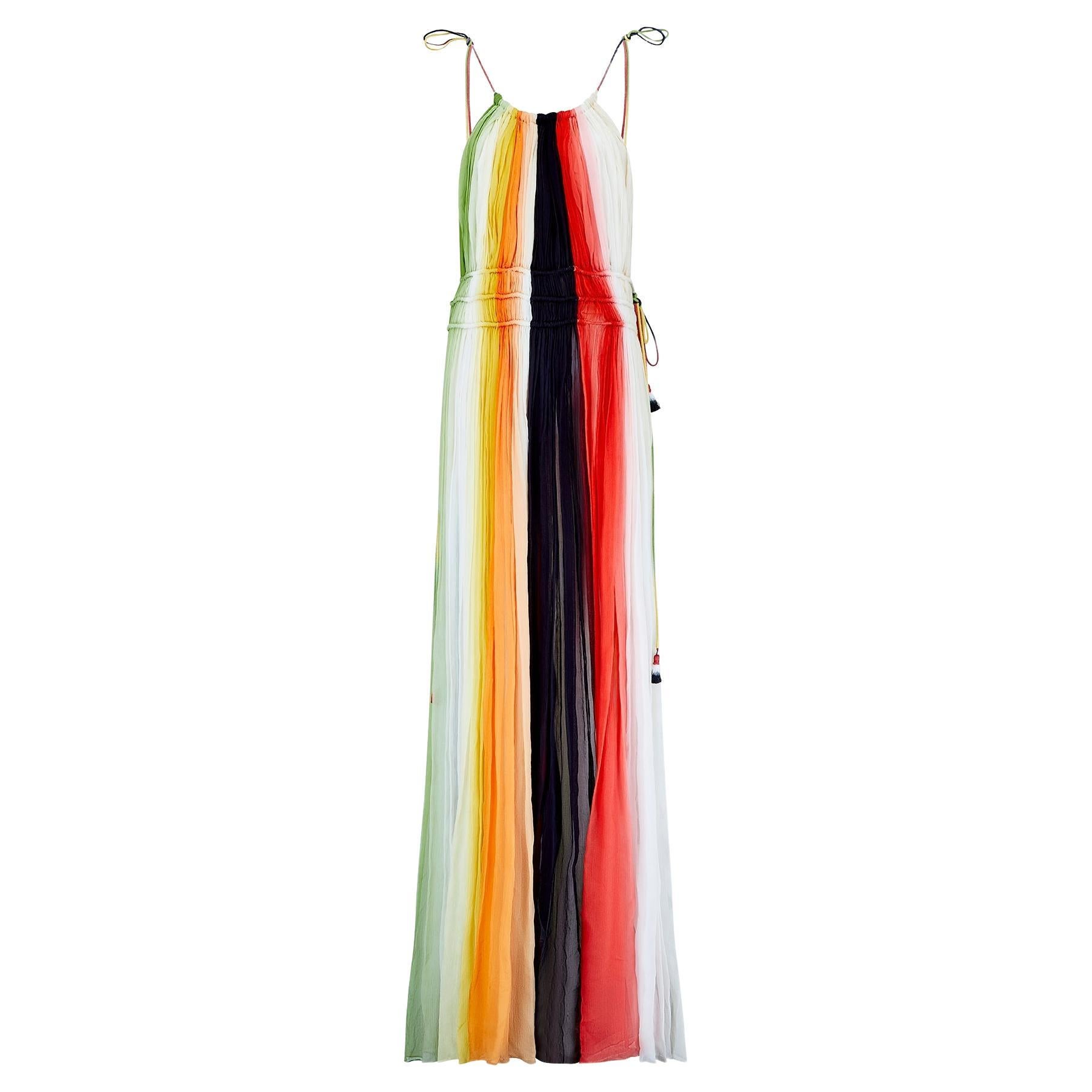 2016 Chloe Runway Documented Robe longue en mousseline arc-en-ciel en vente