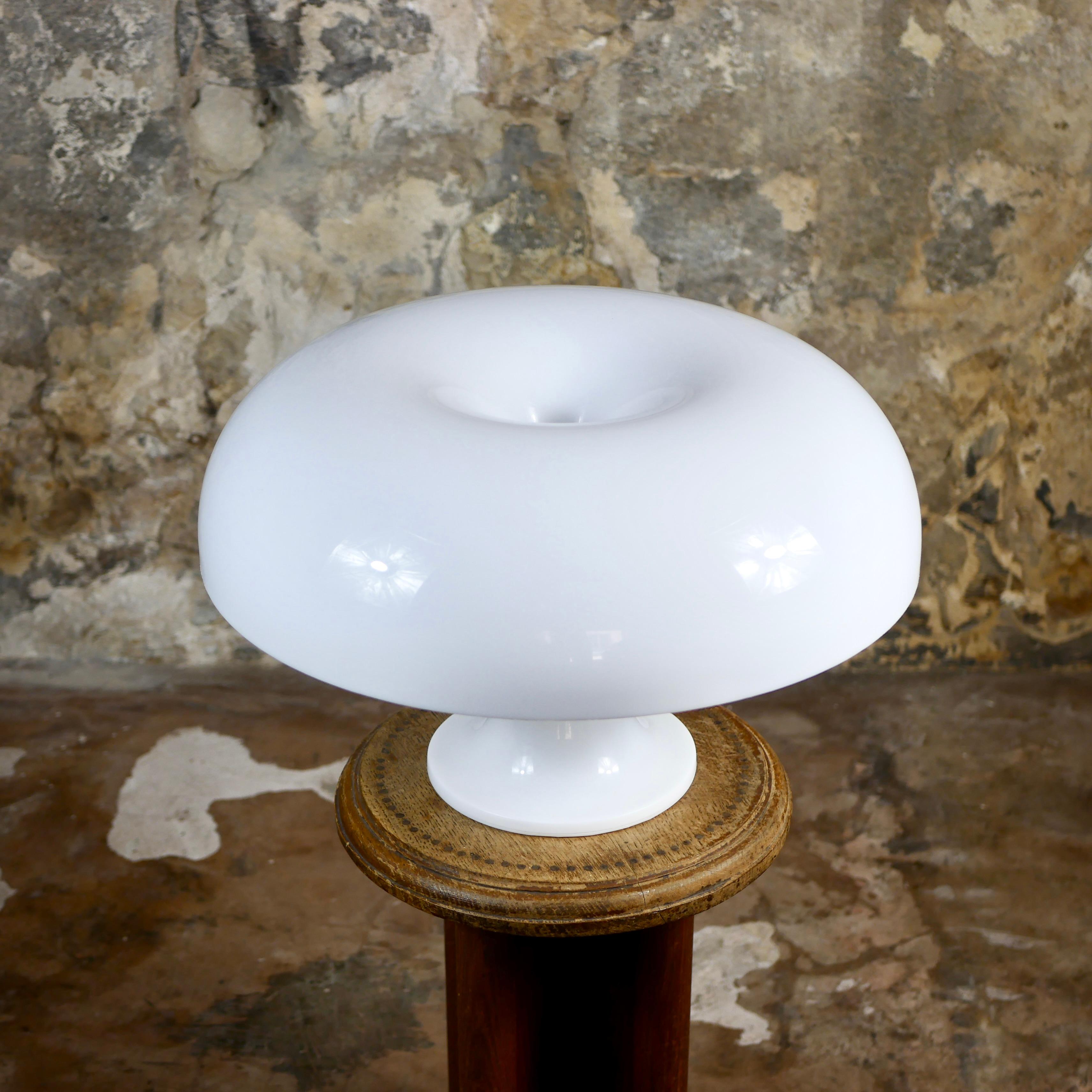 Italian 2016 edition Nesso lamp by Giancarlo Mattioli for Artemide, 1967