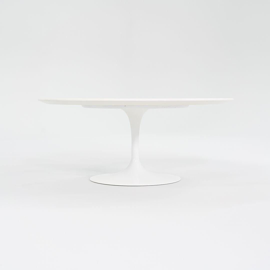 2016 Eero Saarinen for Knoll Table basse Tulip avec plateau rond en stratifié de 35 pouces en vente 4