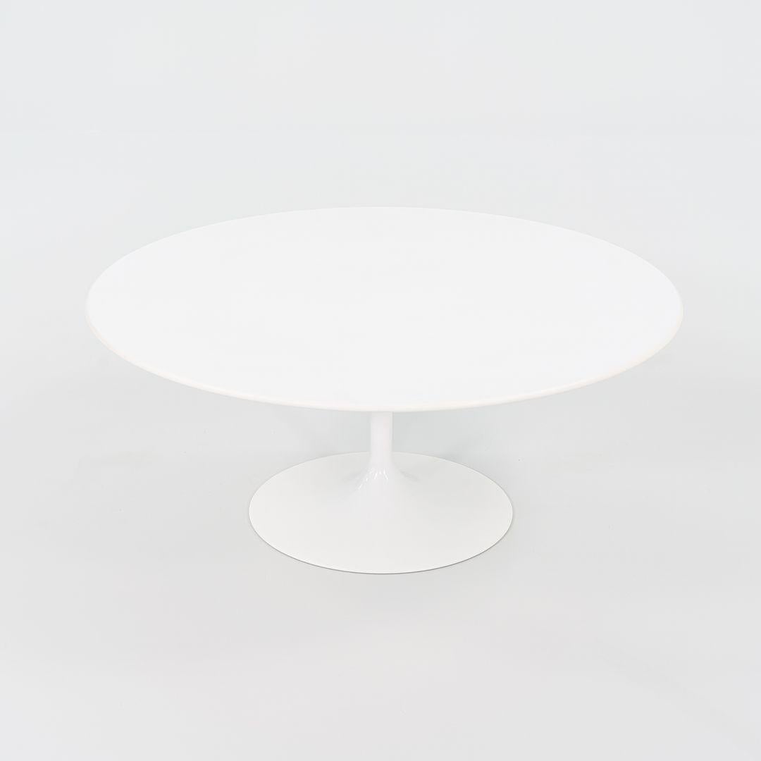 Aluminium 2016 Eero Saarinen for Knoll Table basse Tulip avec plateau rond en stratifié de 35 pouces en vente