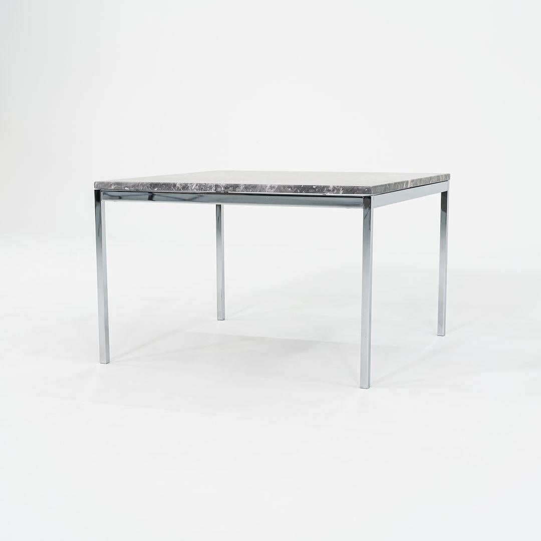 Quadratischer Beistelltisch von Florence Knoll aus Chrom und Grigio Marquina Marmor, 2016 im Angebot 4