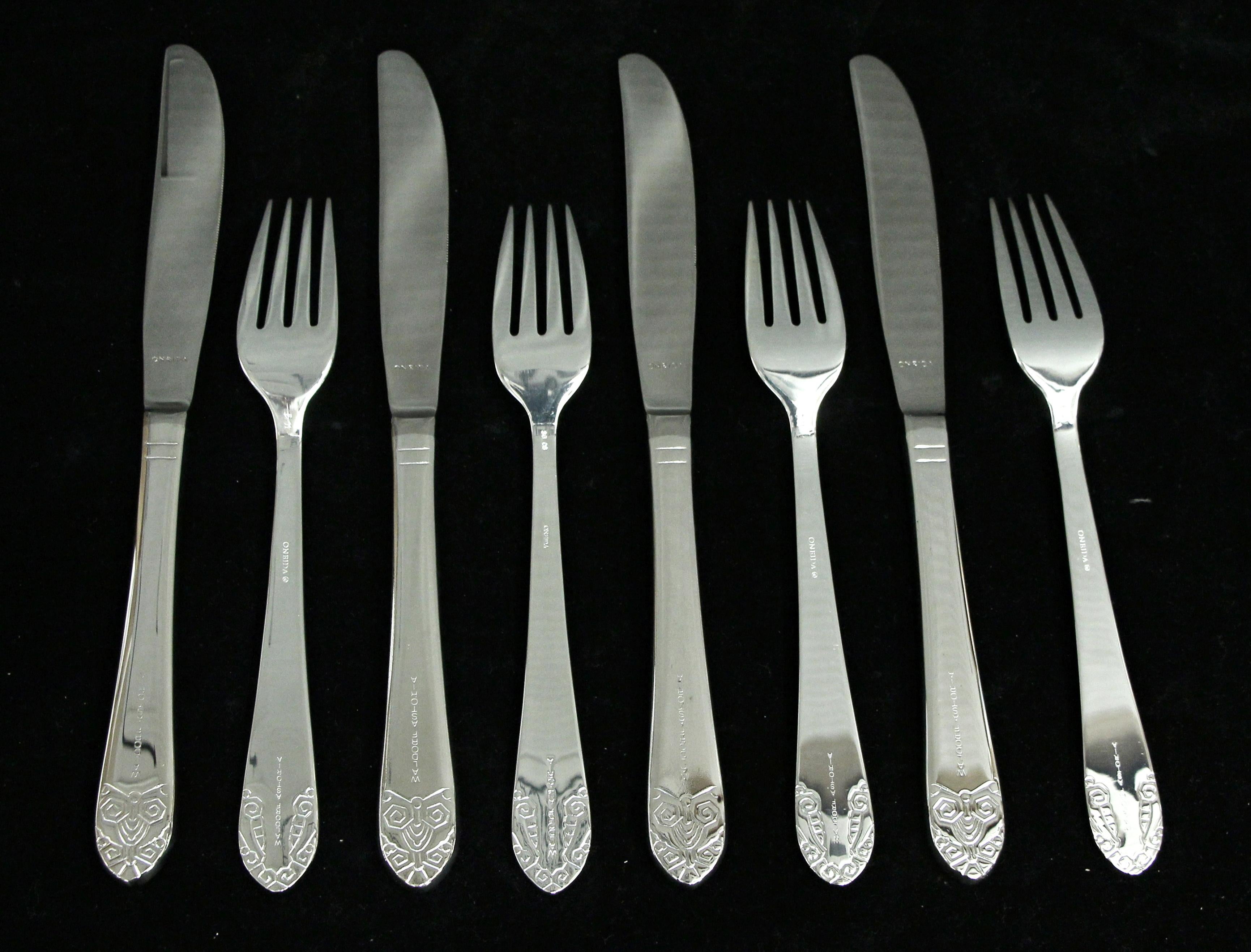 2016 silver plated steel eight piece new and never used dinner and fork set. Made by Oneida. This item is original to the NYC Waldorf Astoria Hotel Towers. Some are stamped 