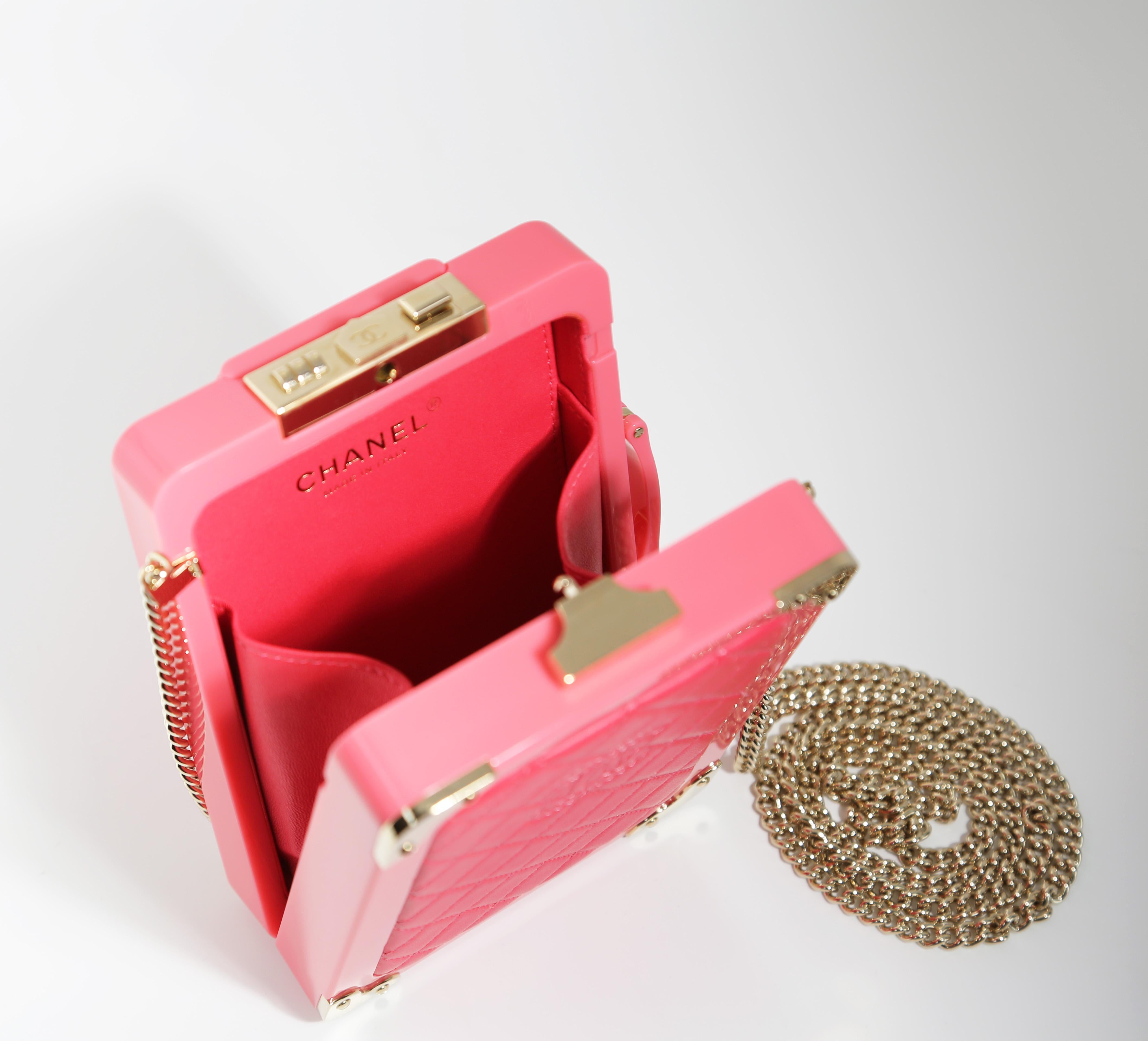 F/S 2016 SS Trolley Rosa Minaudiere Plexiglas im Angebot 2