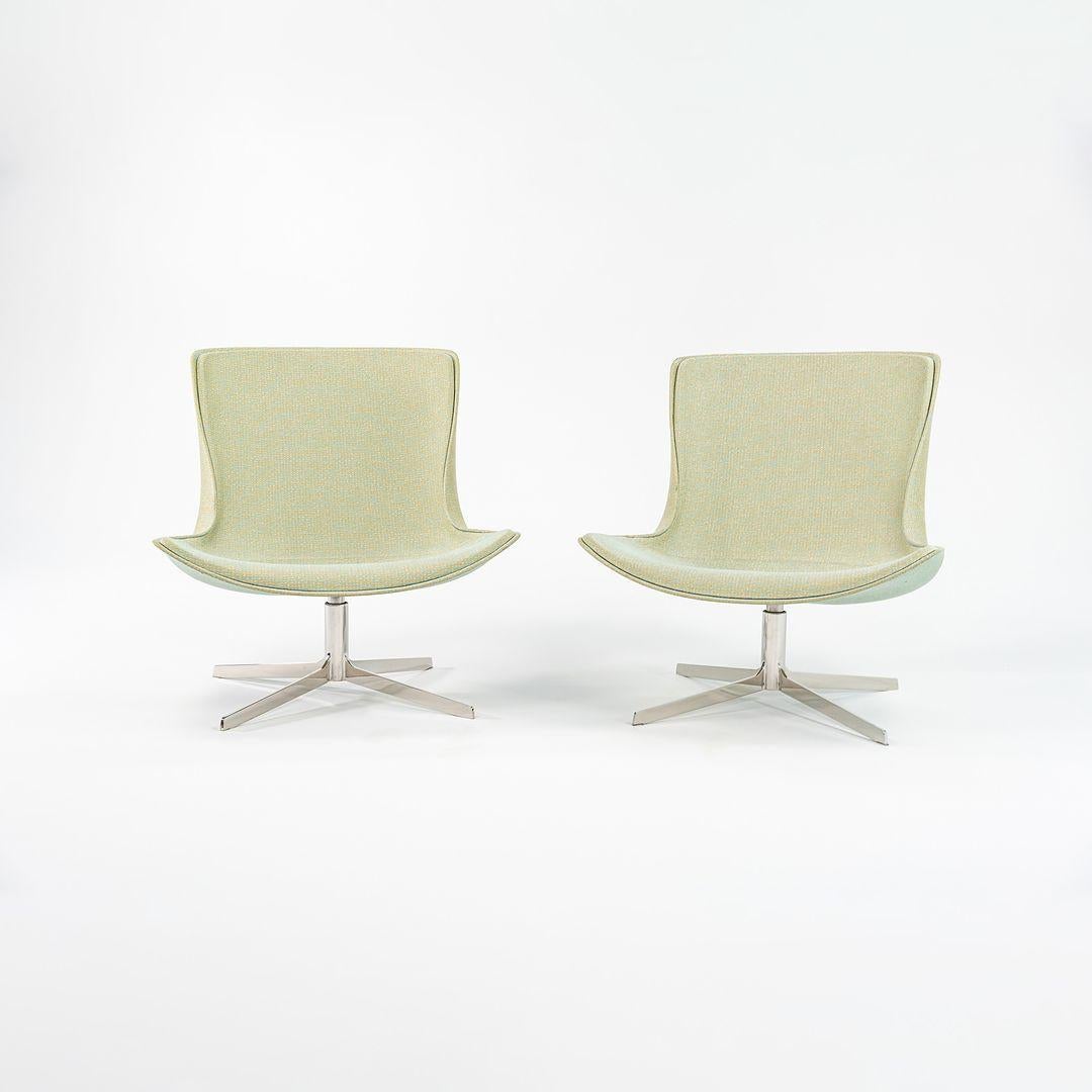 2016 Vika Loungesessel von Monica Forster für Bernhardt Design, 2X verfügbar im Angebot 1