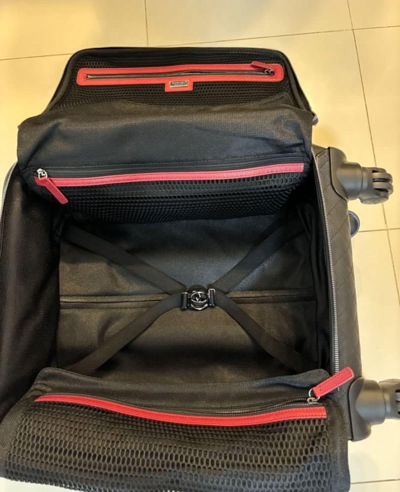 2017 Chanel Black Caviar Quilted Cabin Rolling Luggage For Sale 16