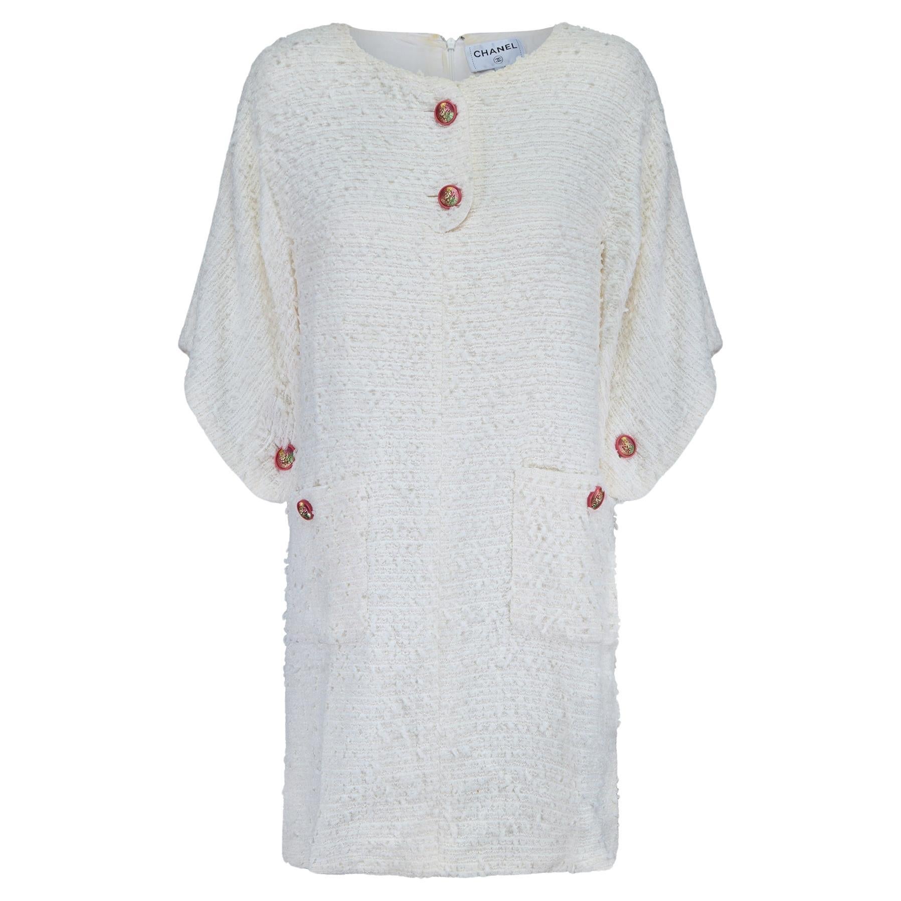 2017 Chanel Documented White Fantasy Tweed Dress For Sale