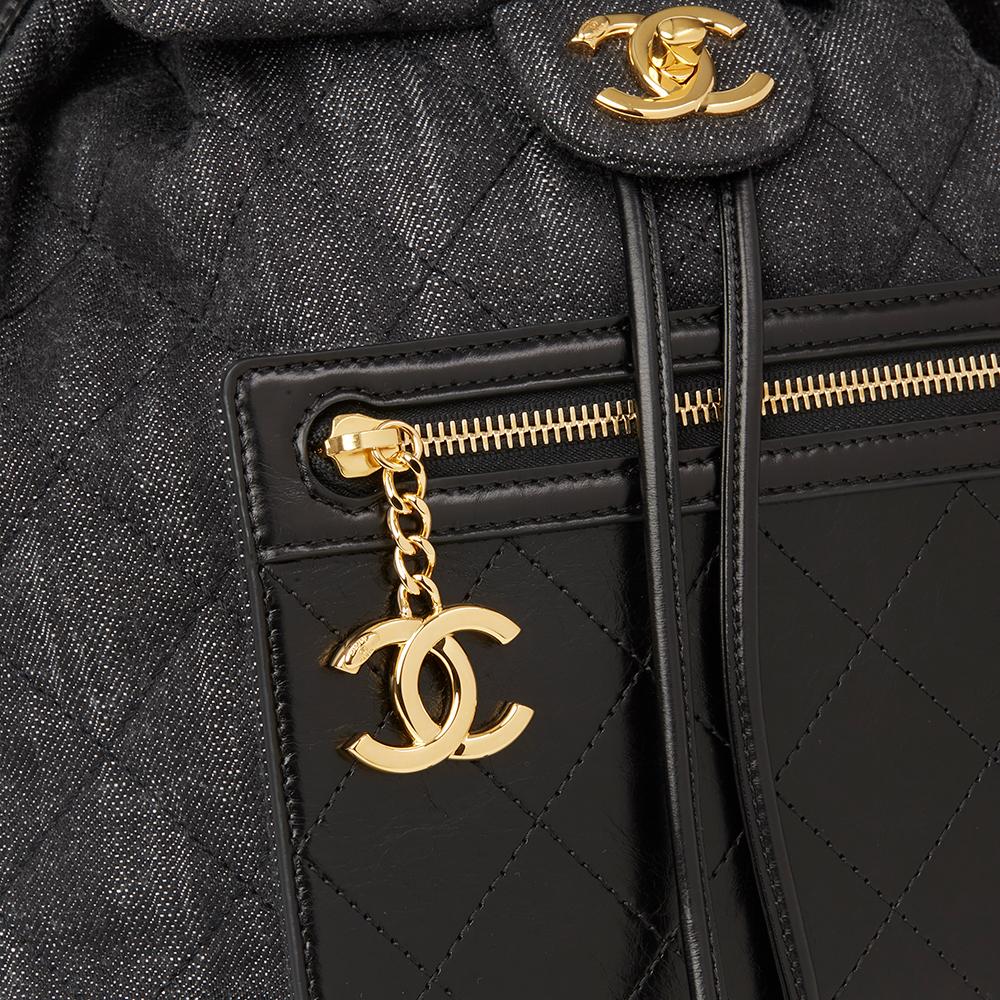 2017 Chanel Indigo Blue Quilted Denim & Black Calfskin Leather Classic Backpack In Excellent Condition In Bishop's Stortford, Hertfordshire