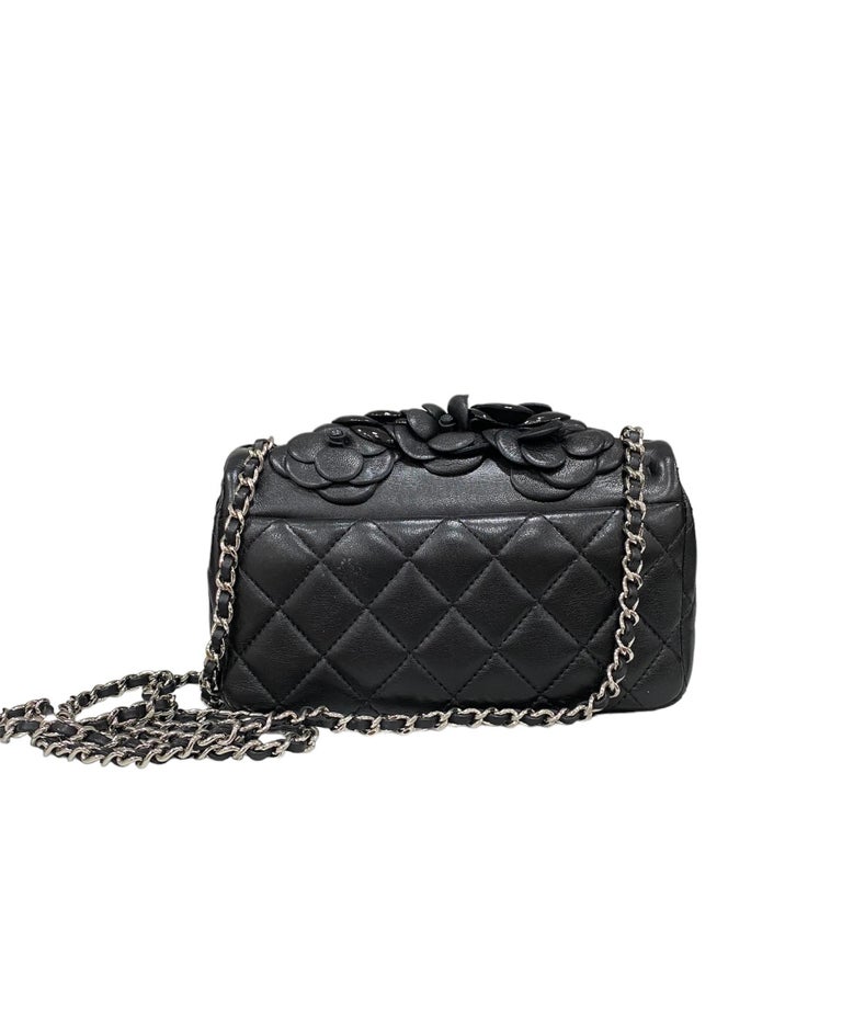 Chanel Black and White Vintage Lambskin Large Maxi Divine Cruise Classic  Flap Bag in 2023