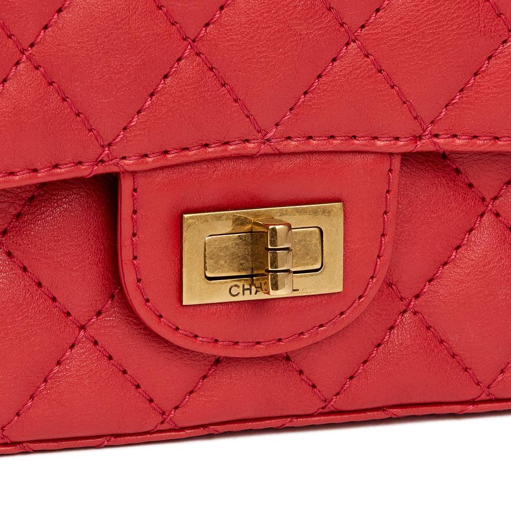 2017 Chanel Red Quilted Calfskin Leather 2.55 Reissue 224 Double Flap Bag In Excellent Condition In Bishop's Stortford, Hertfordshire