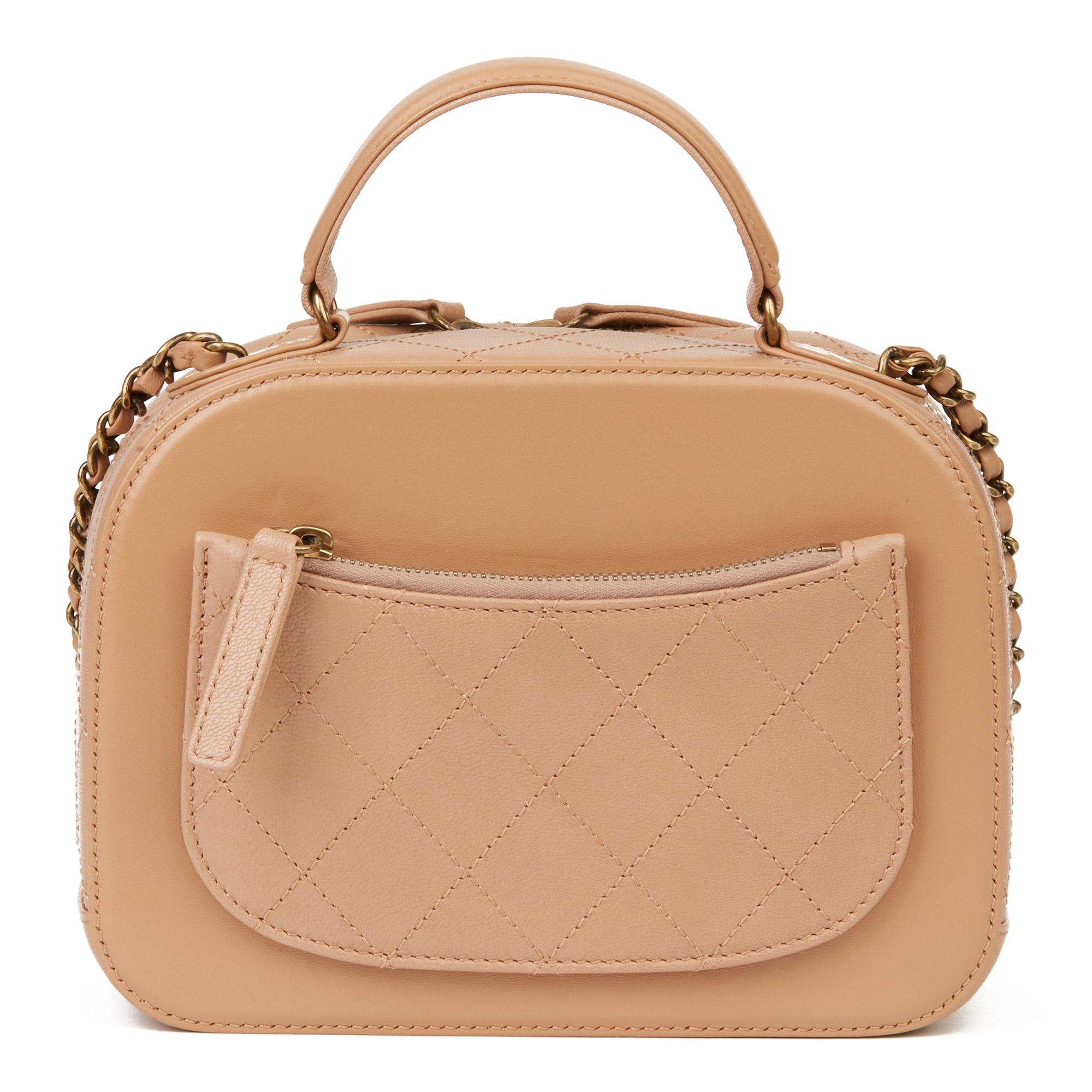 chanel vanity bag beige