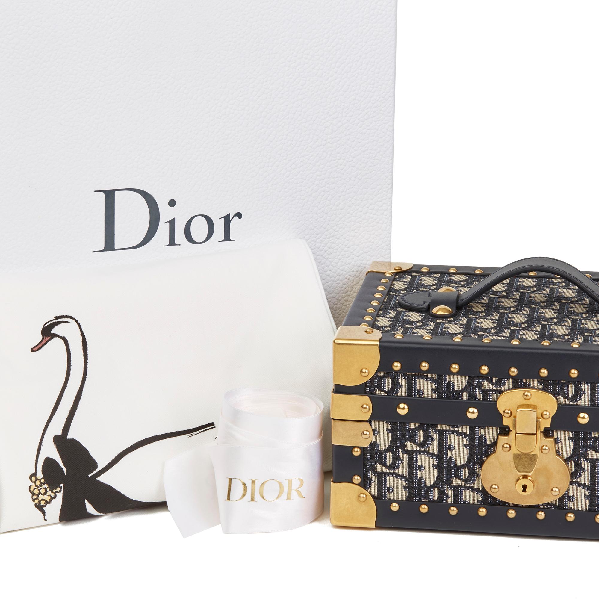 2017 Dior Blaues, schräges Monogramm-Schmuckgehäuse aus Segeltuch und Kalbsleder aus Kalbsleder im Angebot 6